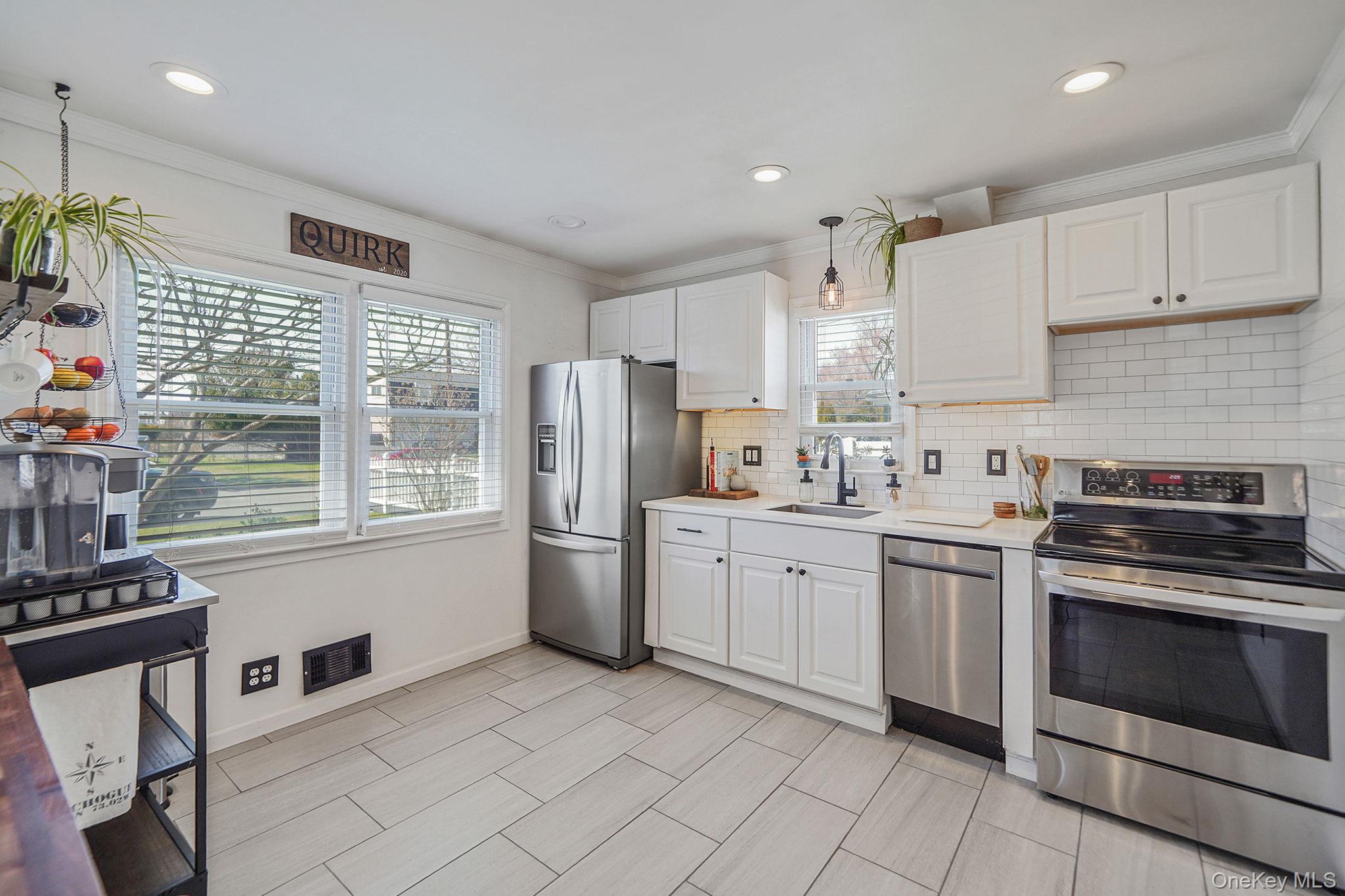 35 Thorburn Avenue Property Photo 14