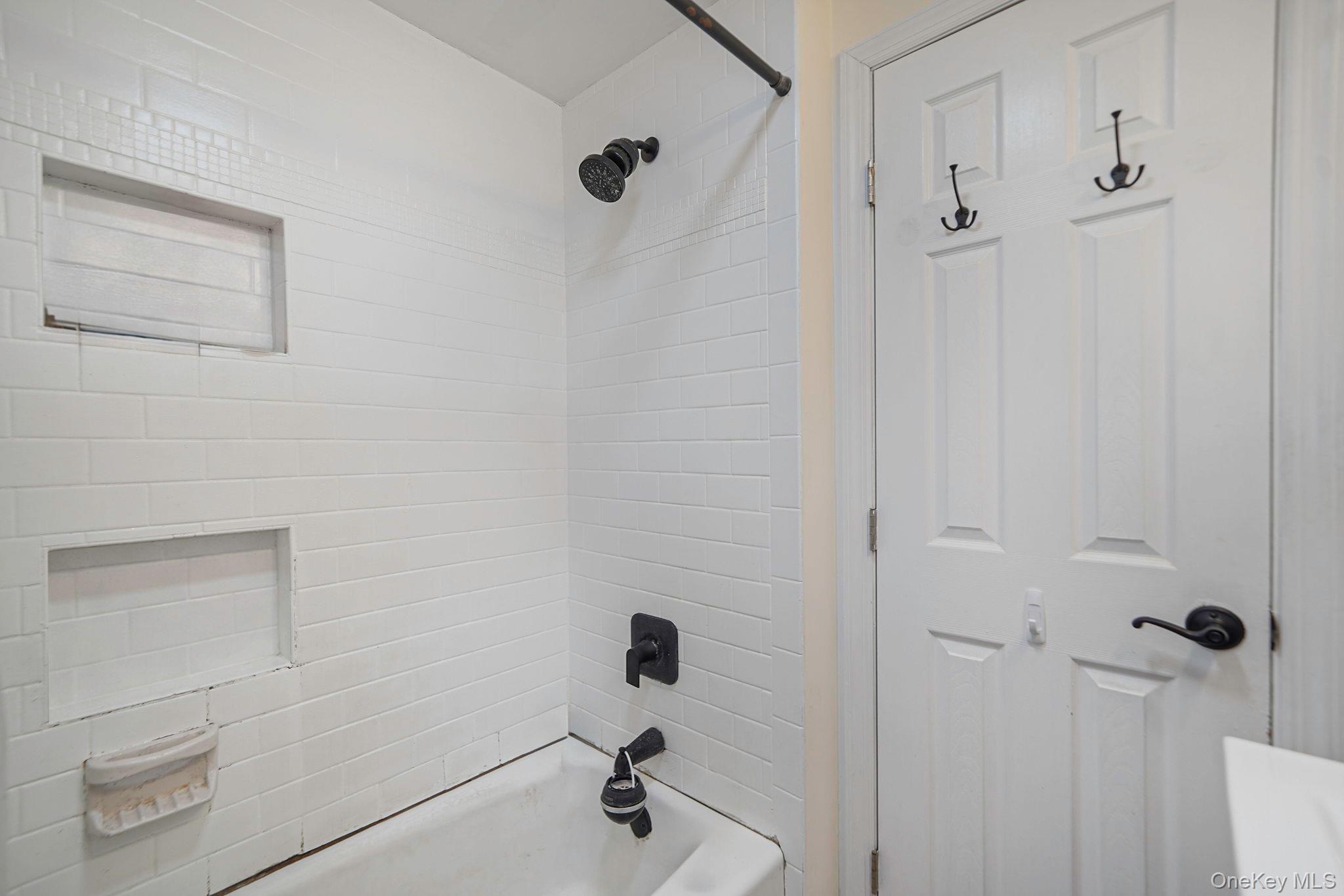 35 Thorburn Avenue Property Photo 21