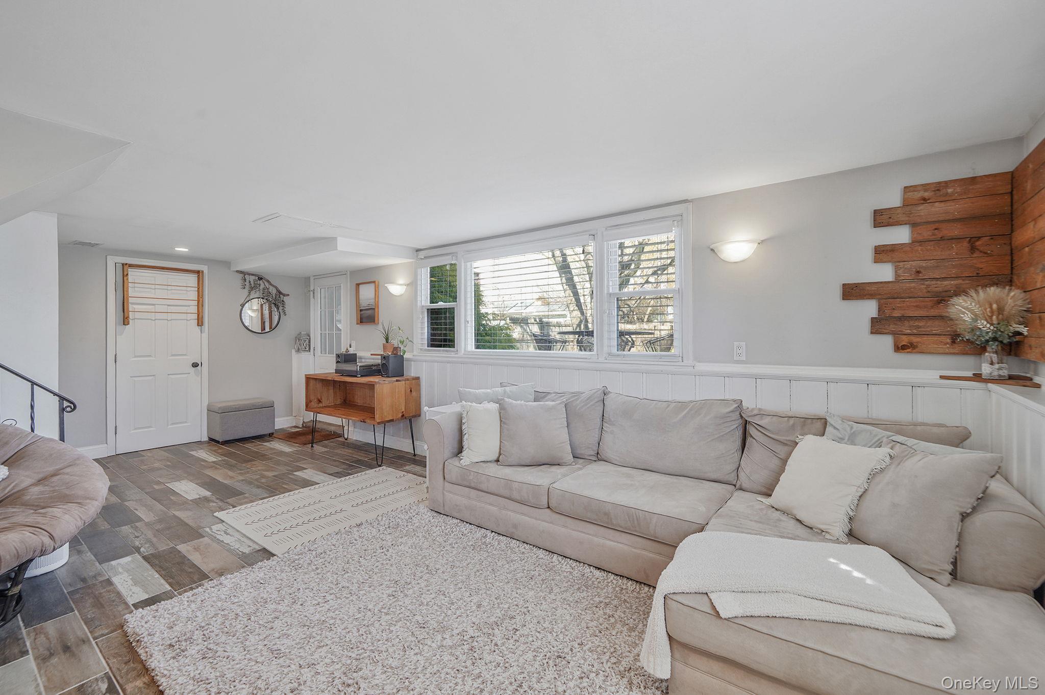 35 Thorburn Avenue Property Photo 25