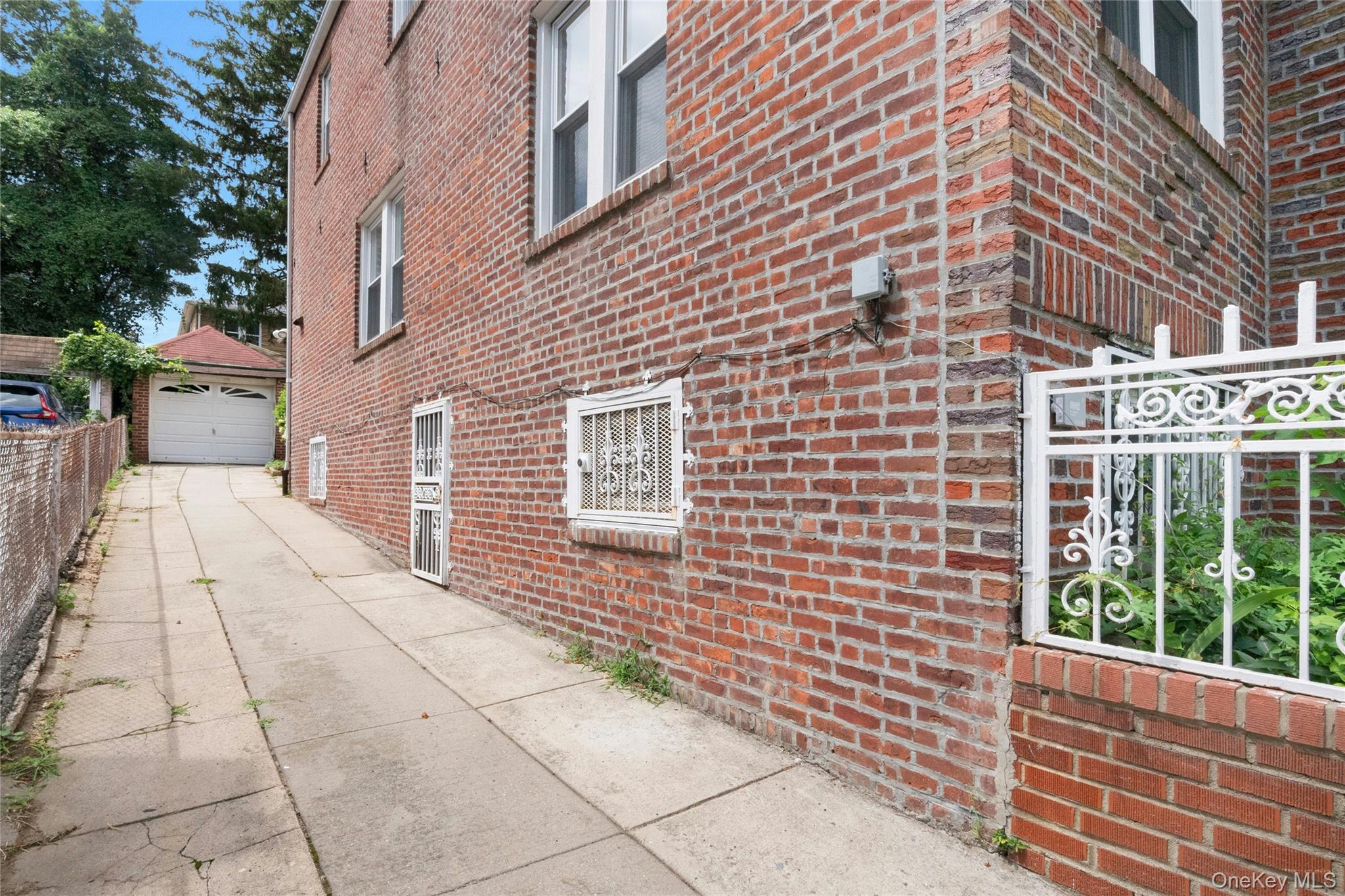 4041 Duryea Avenue Property Photo 2