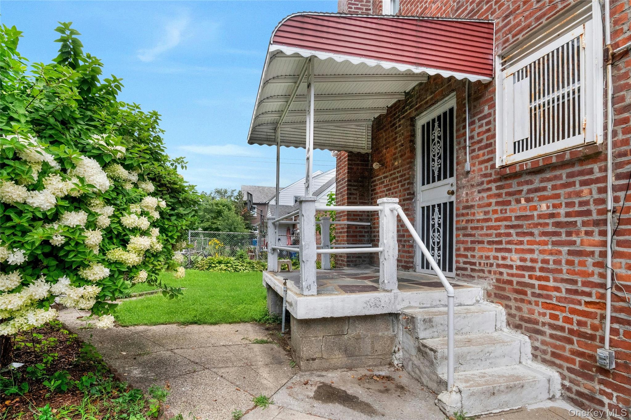 4041 Duryea Avenue Property Photo 5