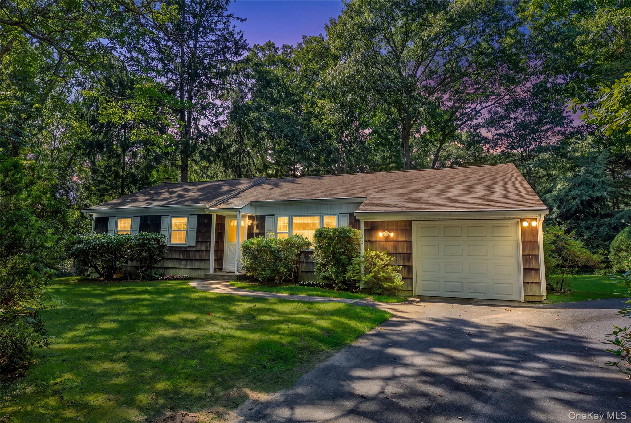 2625 Great Peconic Bay Boulevard Property Photo 2