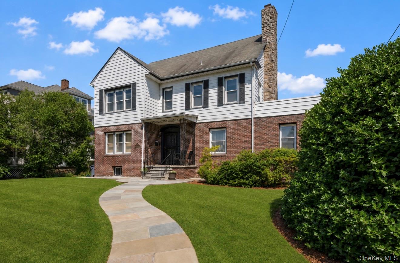 11 Winfield Avenue Property Photo 1