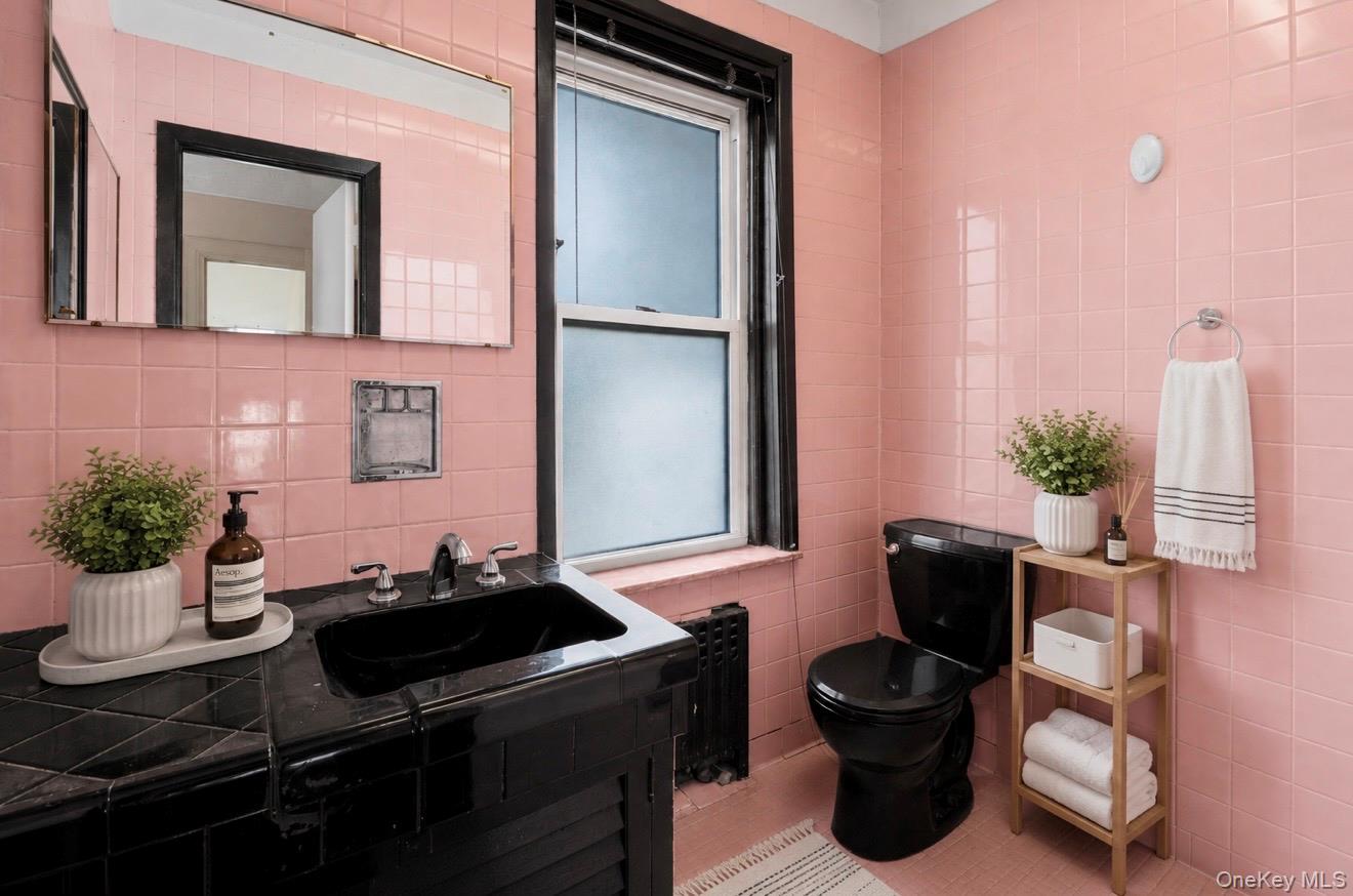 11 Winfield Avenue Property Photo 16