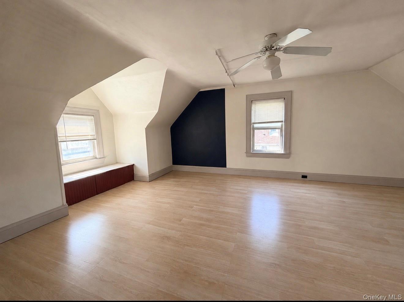 11 Winfield Avenue Property Photo 22