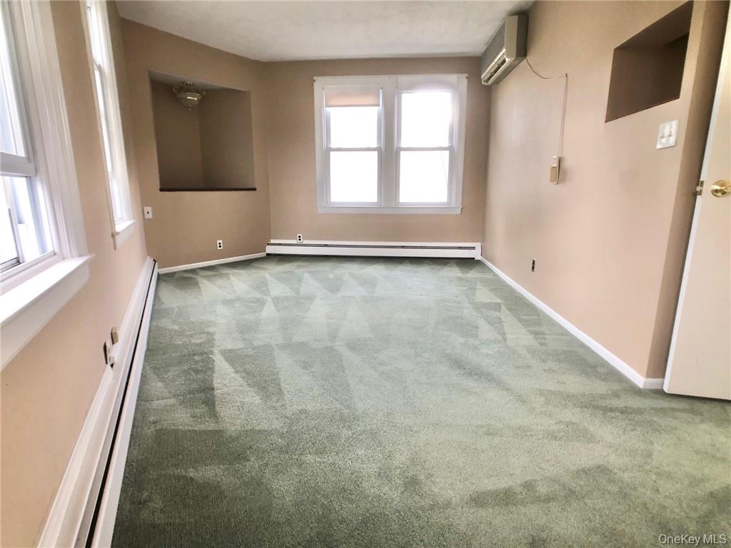 72 Stewart Avenue Property Photo 10