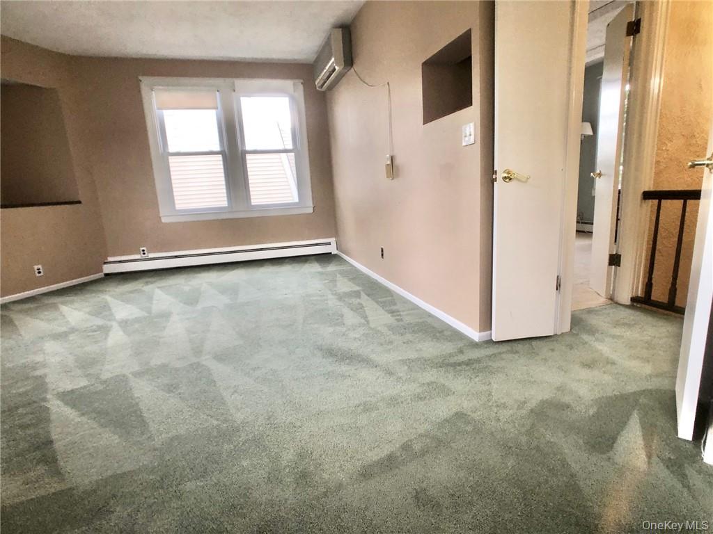 72 Stewart Avenue Property Photo 11