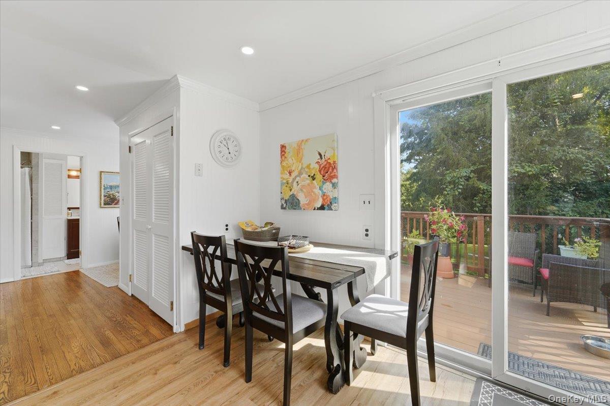 9 Lawrence Drive Property Photo 11
