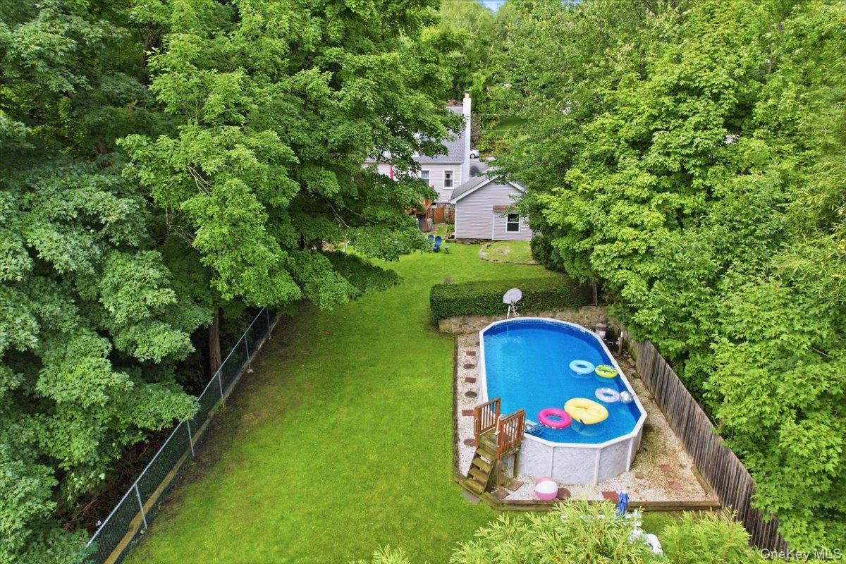 9 Lawrence Drive Property Photo 21