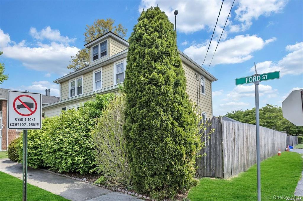 29 Ford Street Property Photo 2