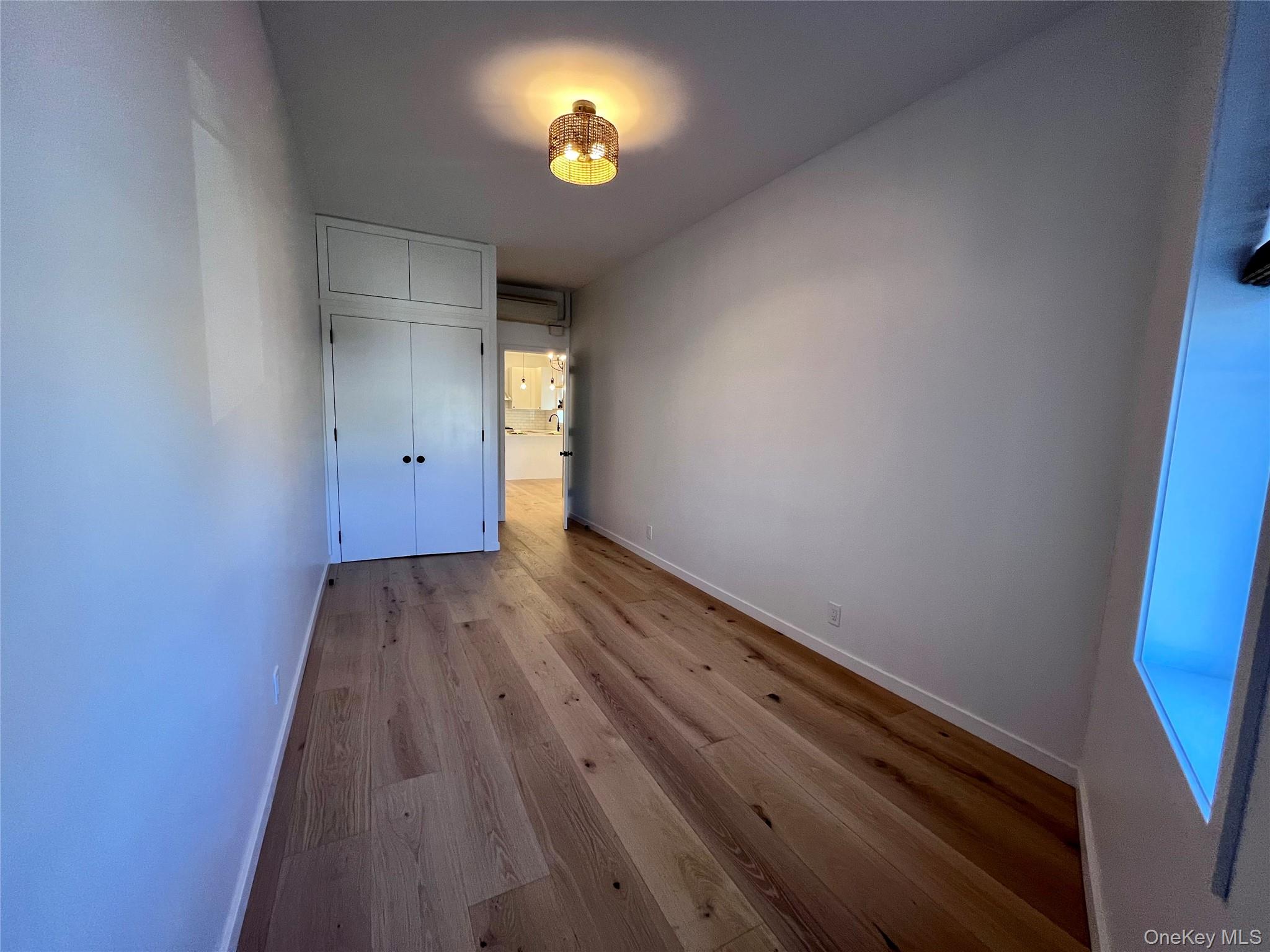 490-492 Plandome Road Property Photo 5