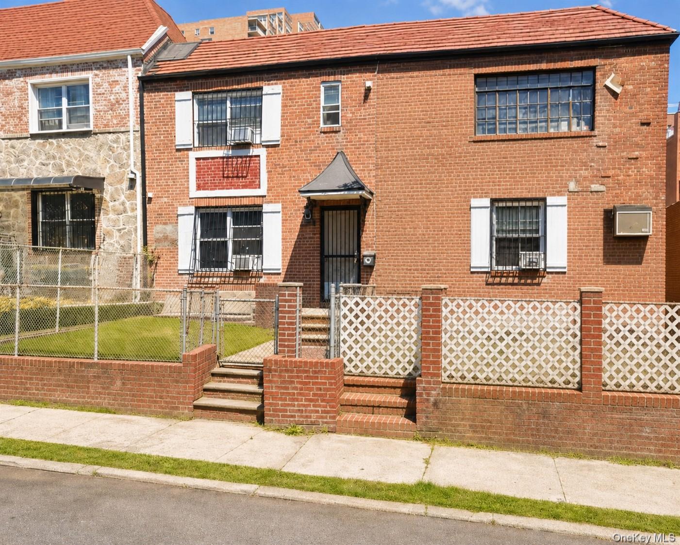 43-35 Byrd Street Property Photo 1
