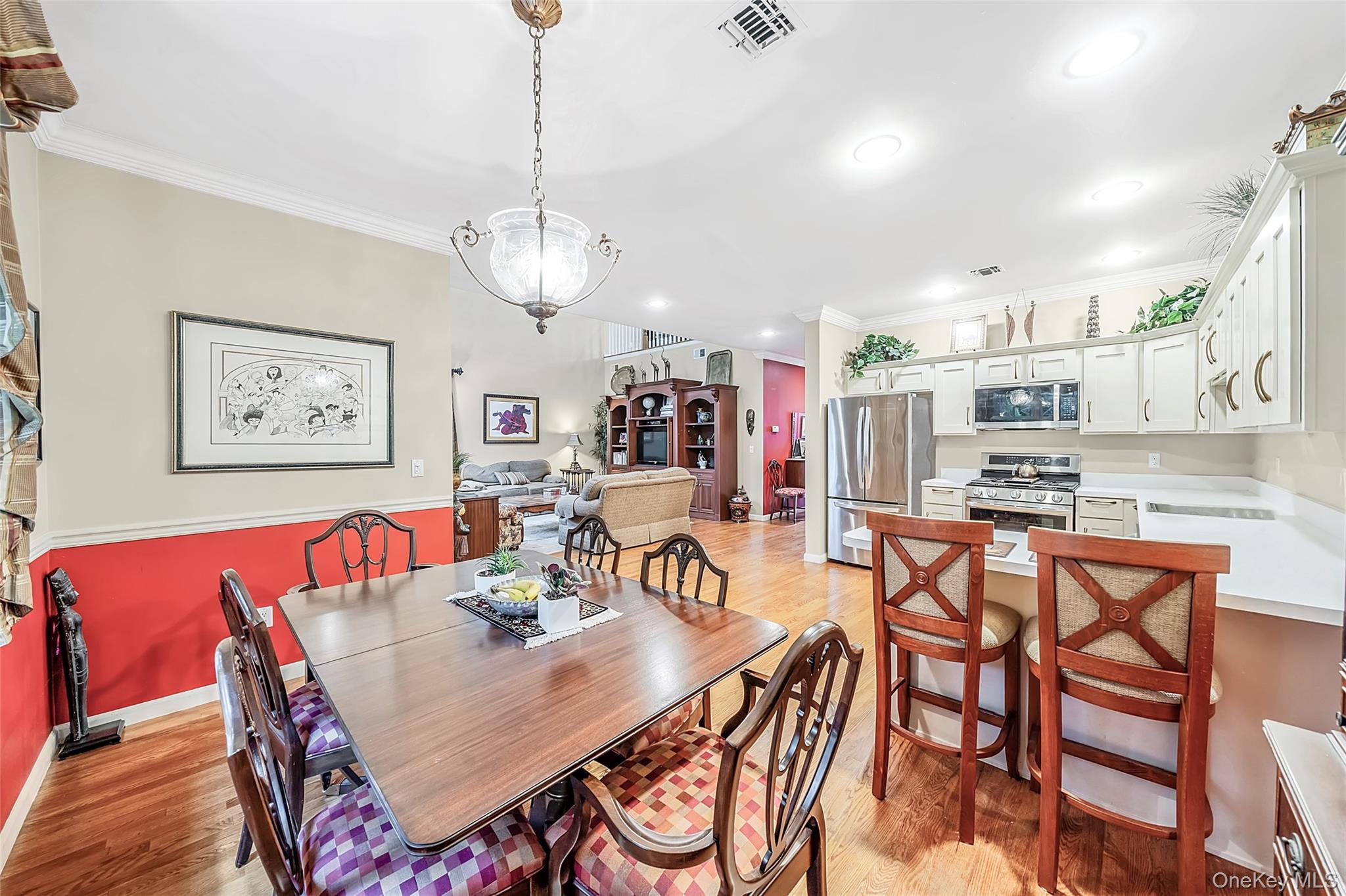 602 Bardini Drive Property Photo 10