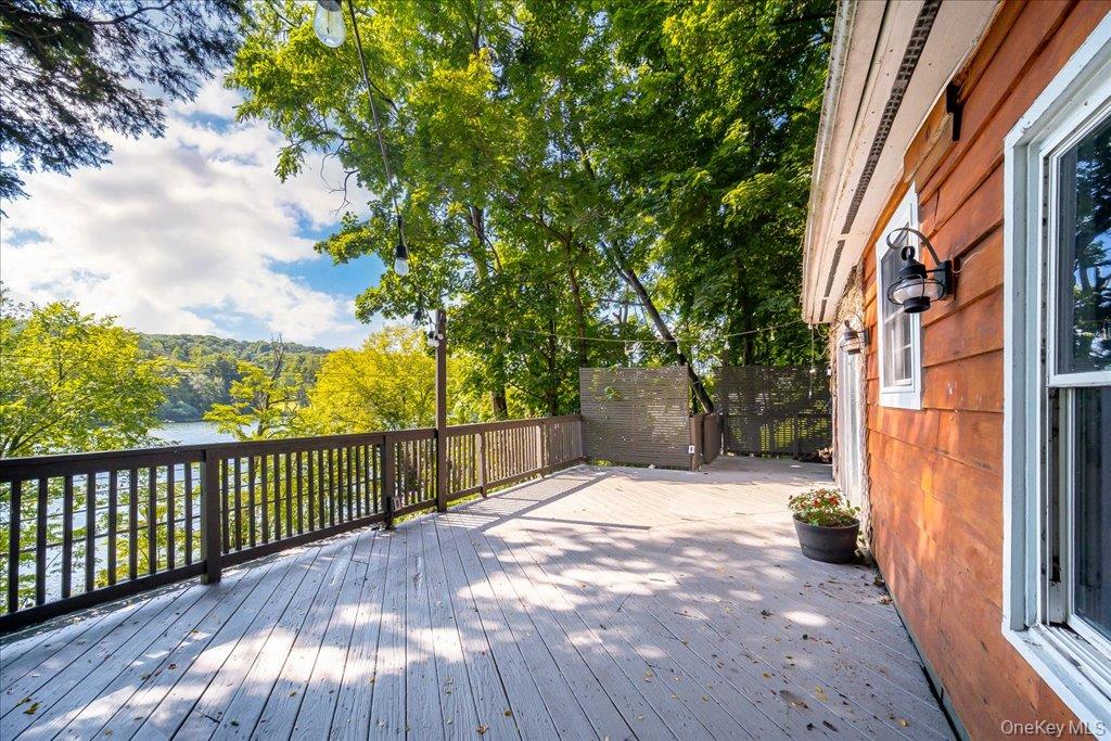 570 Lakes Road Property Photo 29