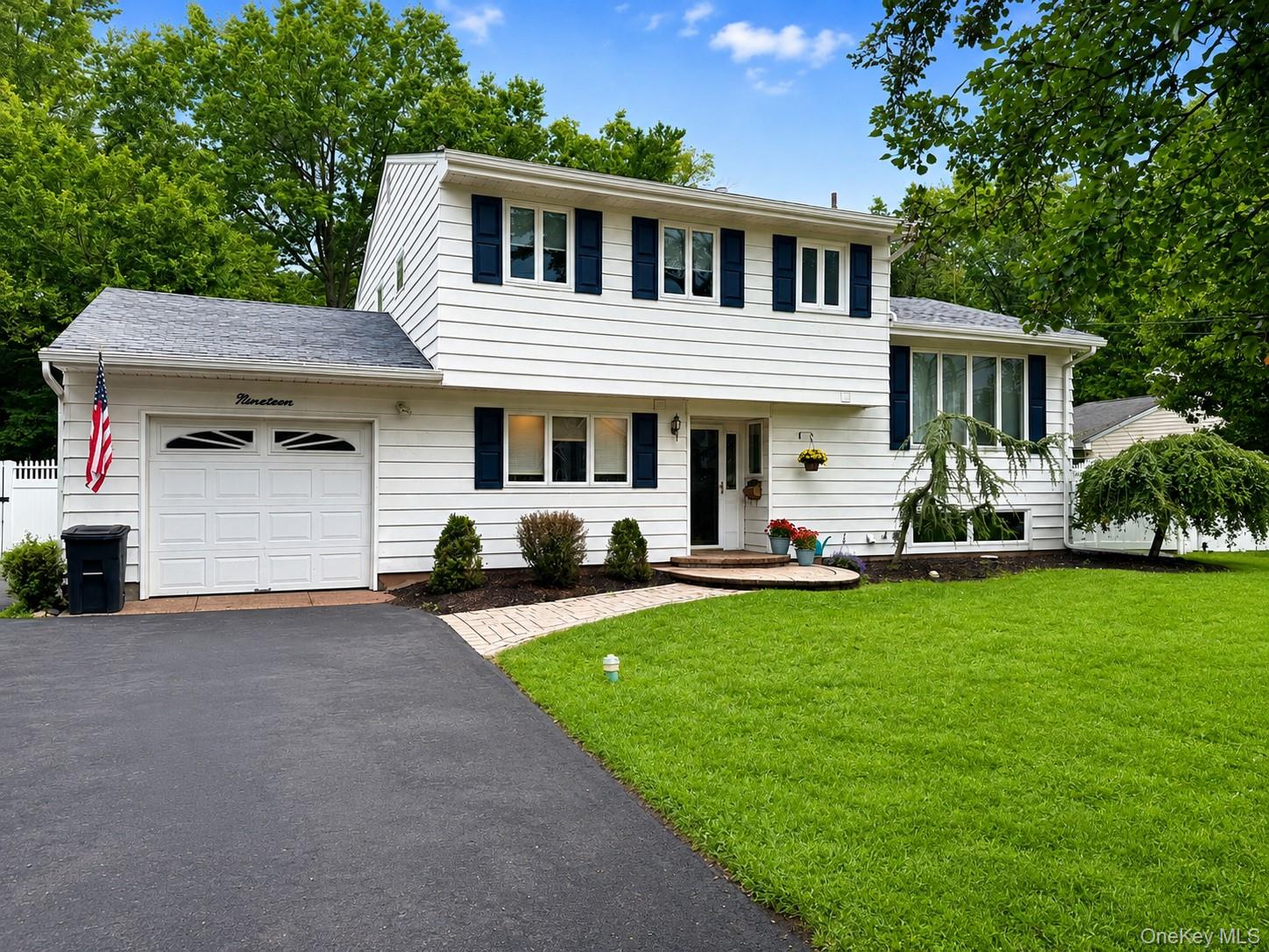 19 Dutch Hollow Drive Property Photo 1