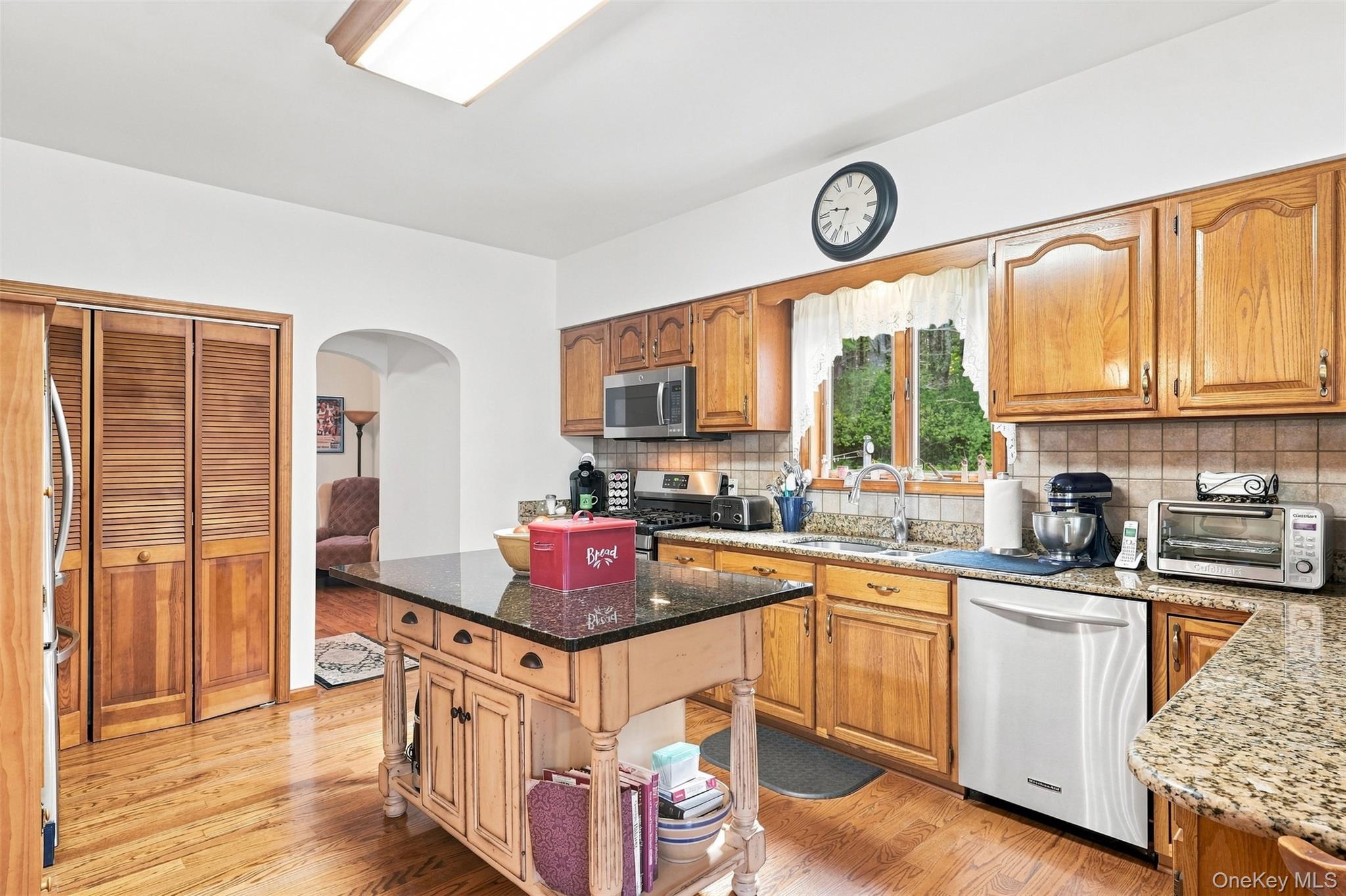 242 High Road Property Photo 18