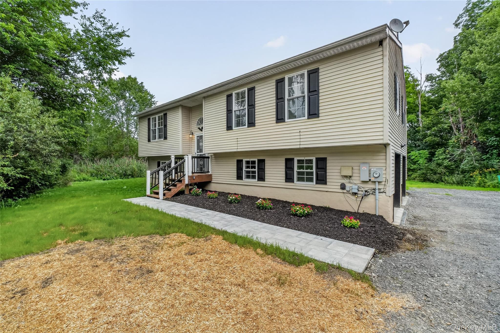 694 State Route 32 Property Photo 5