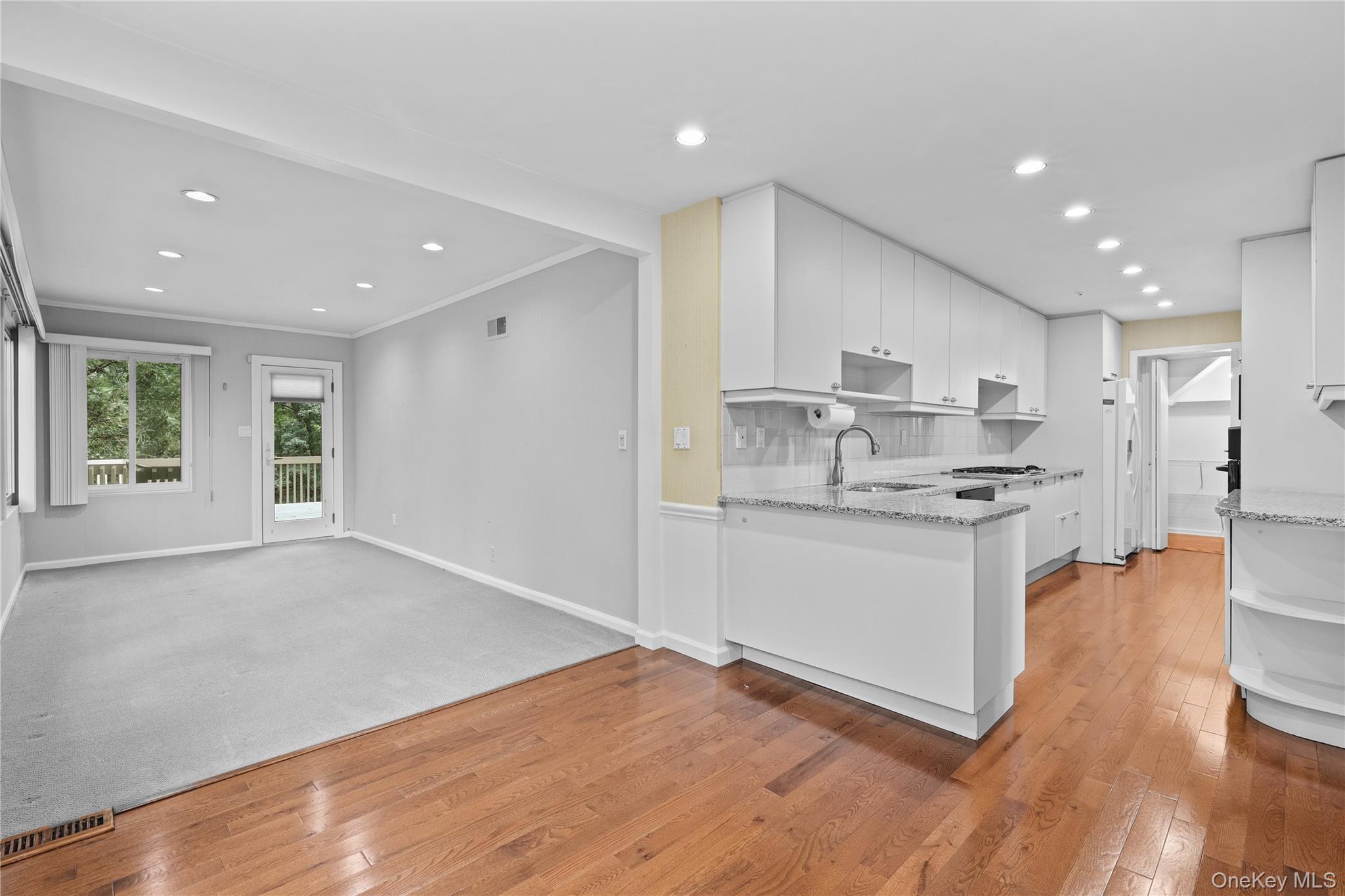 21 Iroquois Trail Property Photo 9