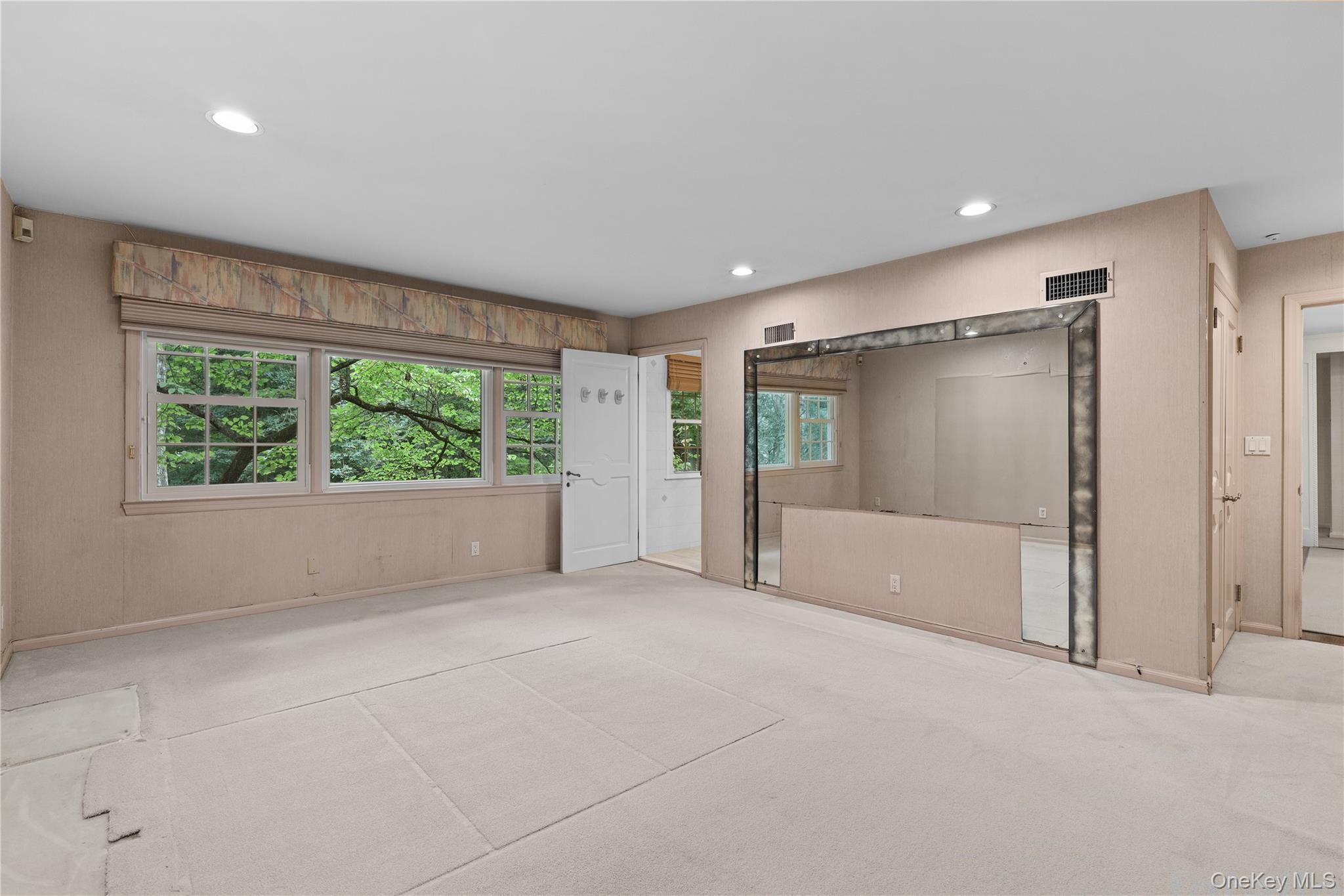 21 Iroquois Trail Property Photo 17