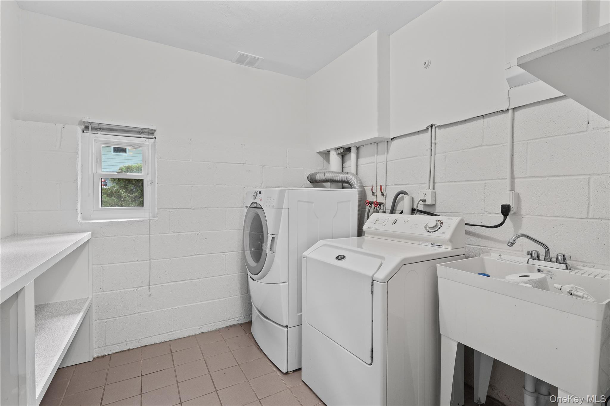 21 Iroquois Trail Property Photo 26
