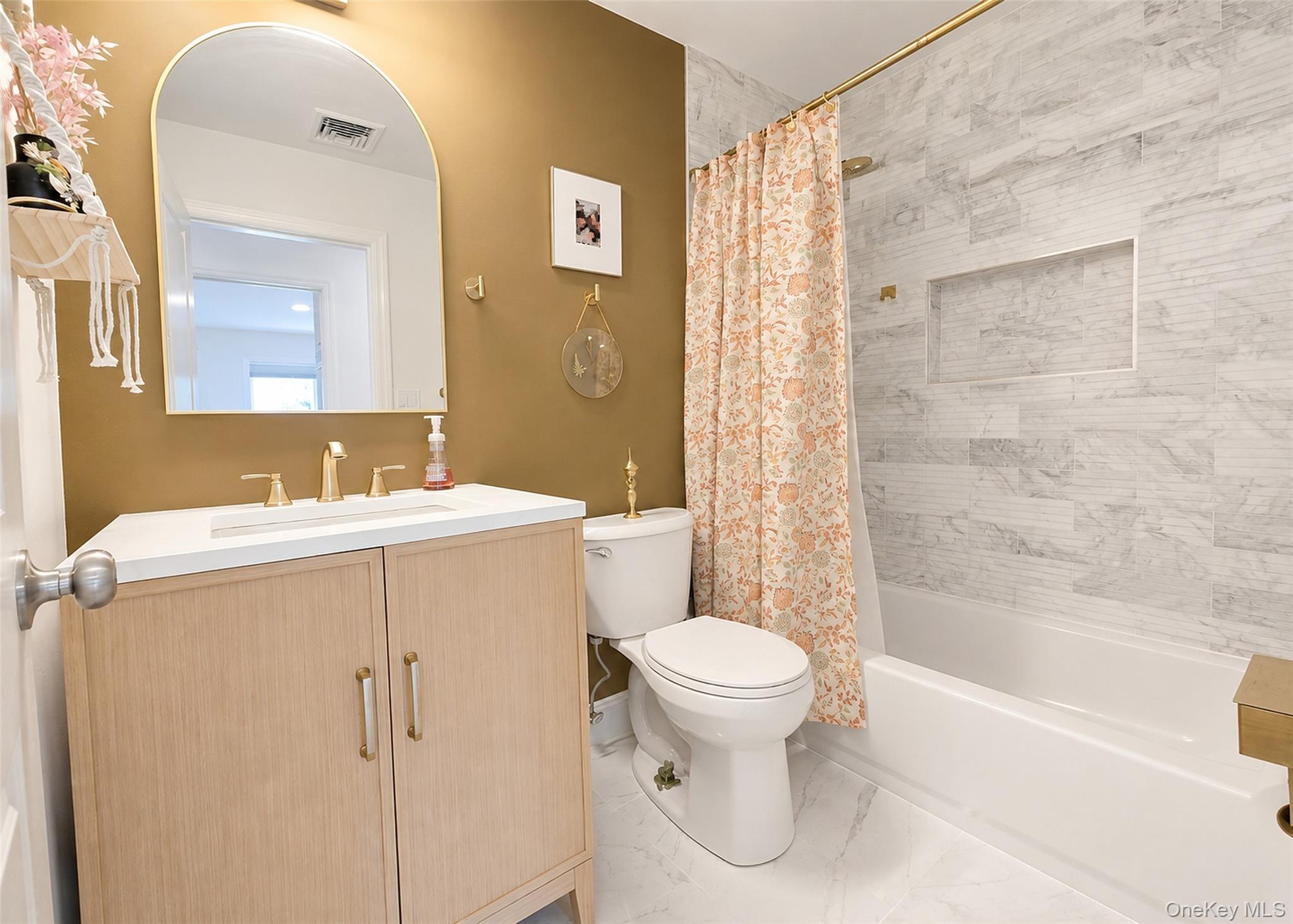 3 Stratford Road Property Photo 15