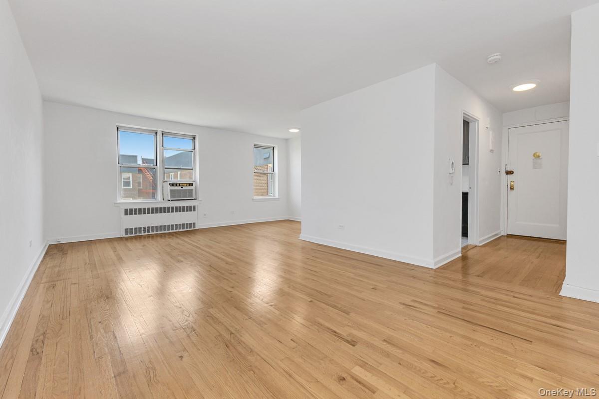 67-10 108th Street 6a Property Photo 2