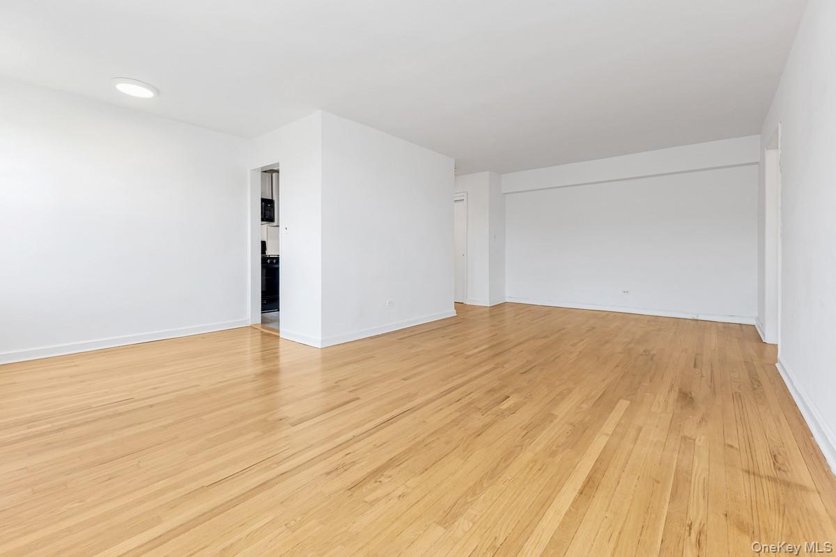 67-10 108th Street 6a Property Photo 3