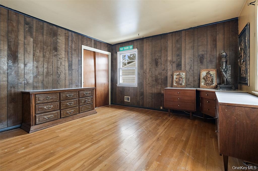 20 Old Farm Road Property Photo 14