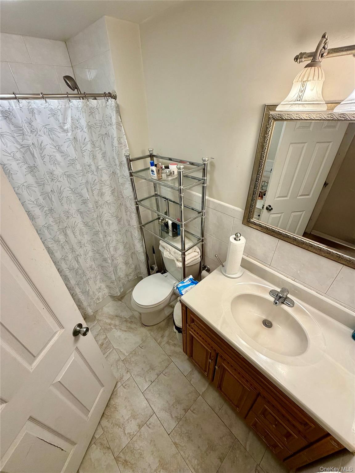 998 Bowling Green Drive Property Photo 10