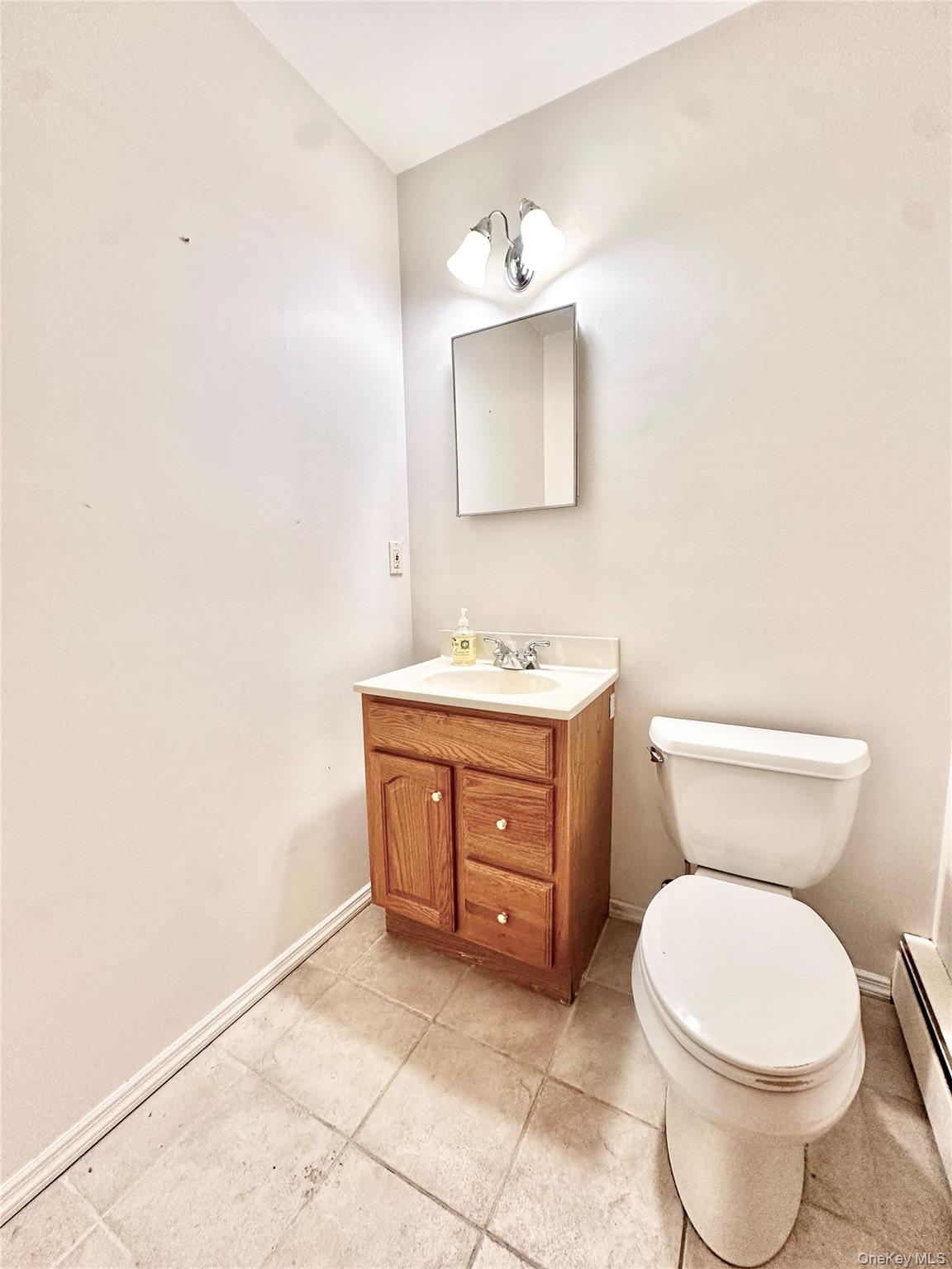 22 Sheppard Lane B Property Photo 6