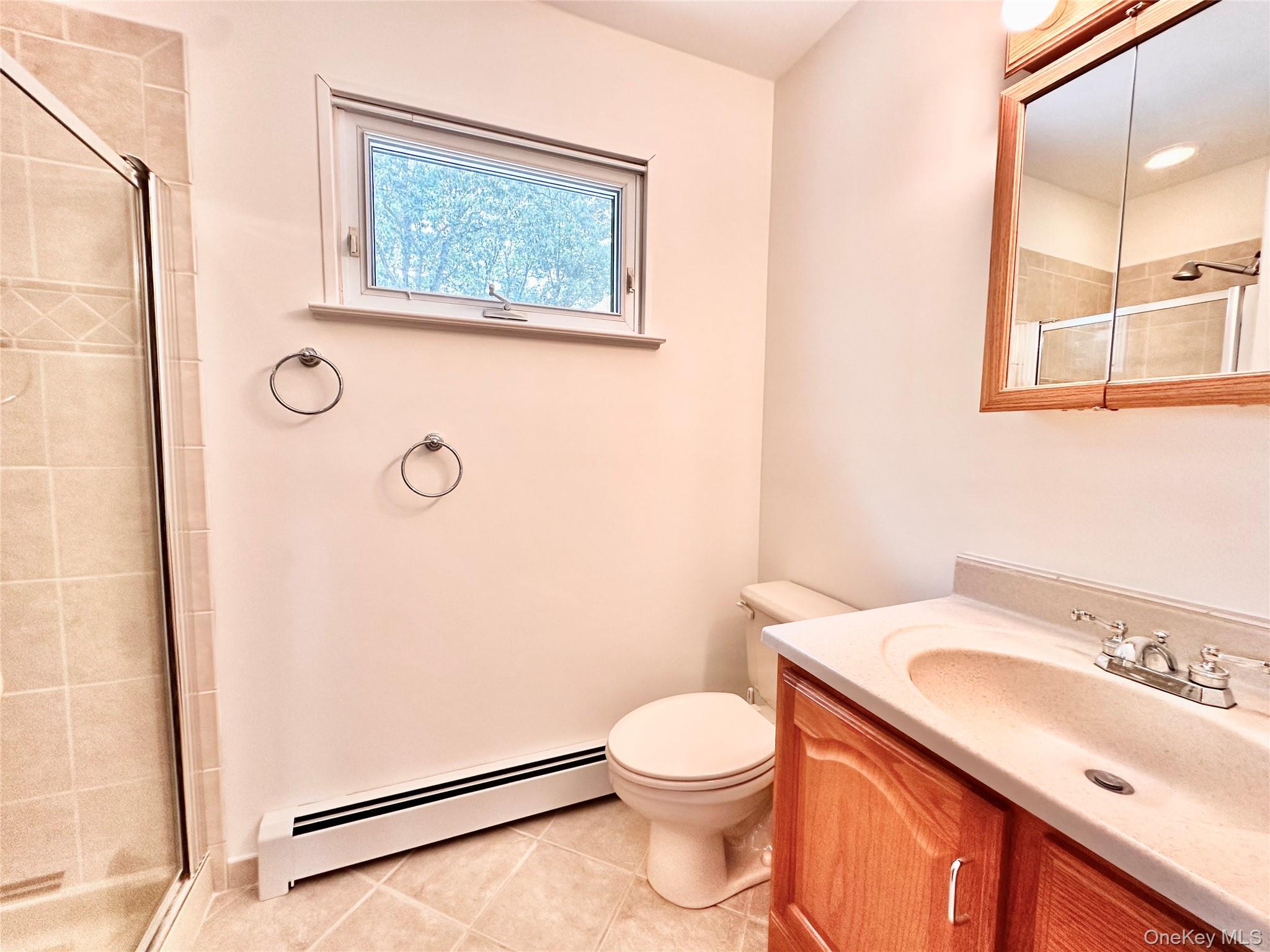 22 Sheppard Lane B Property Photo 10