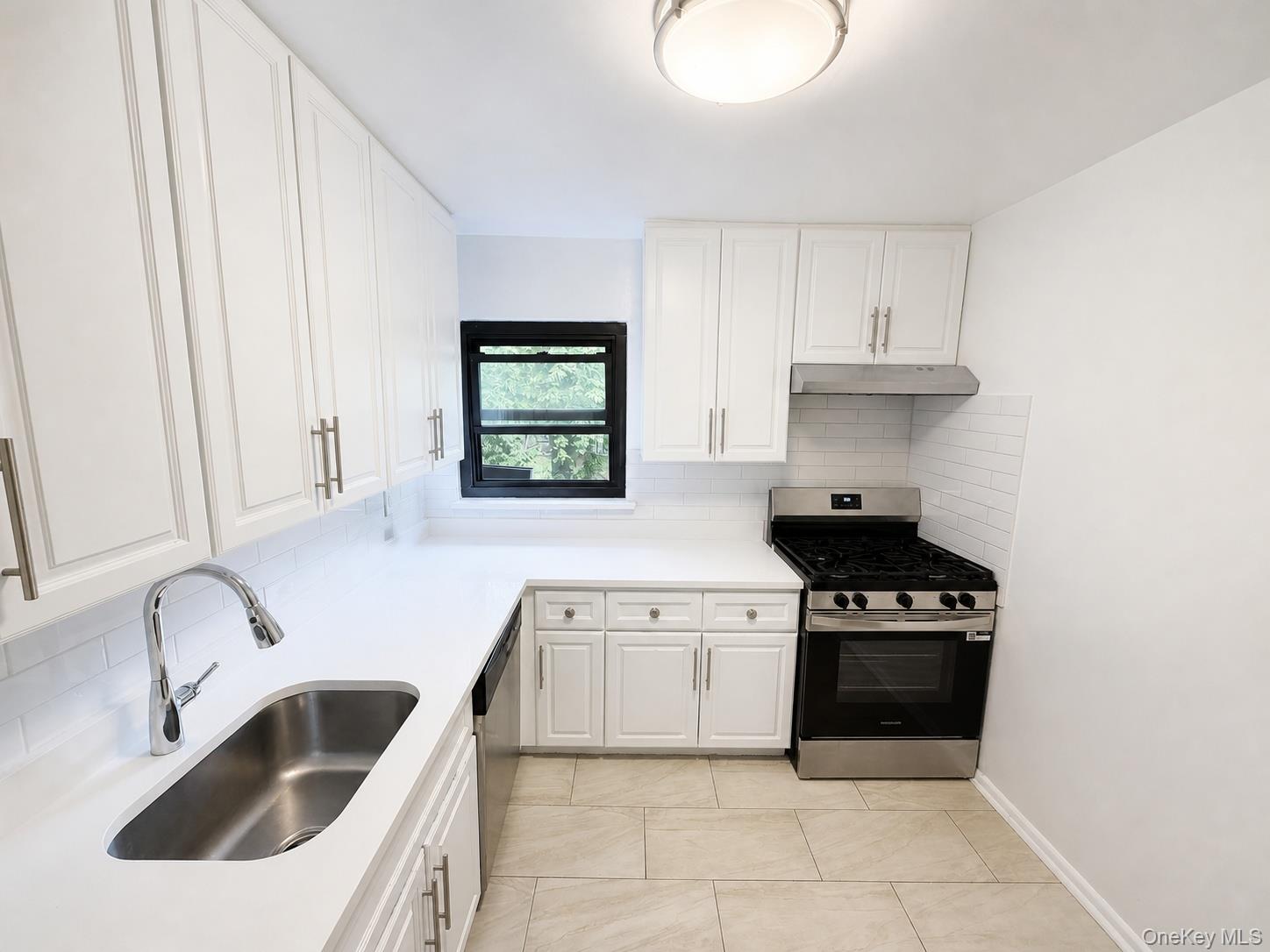 125 Central Avenue C9 Property Photo 9