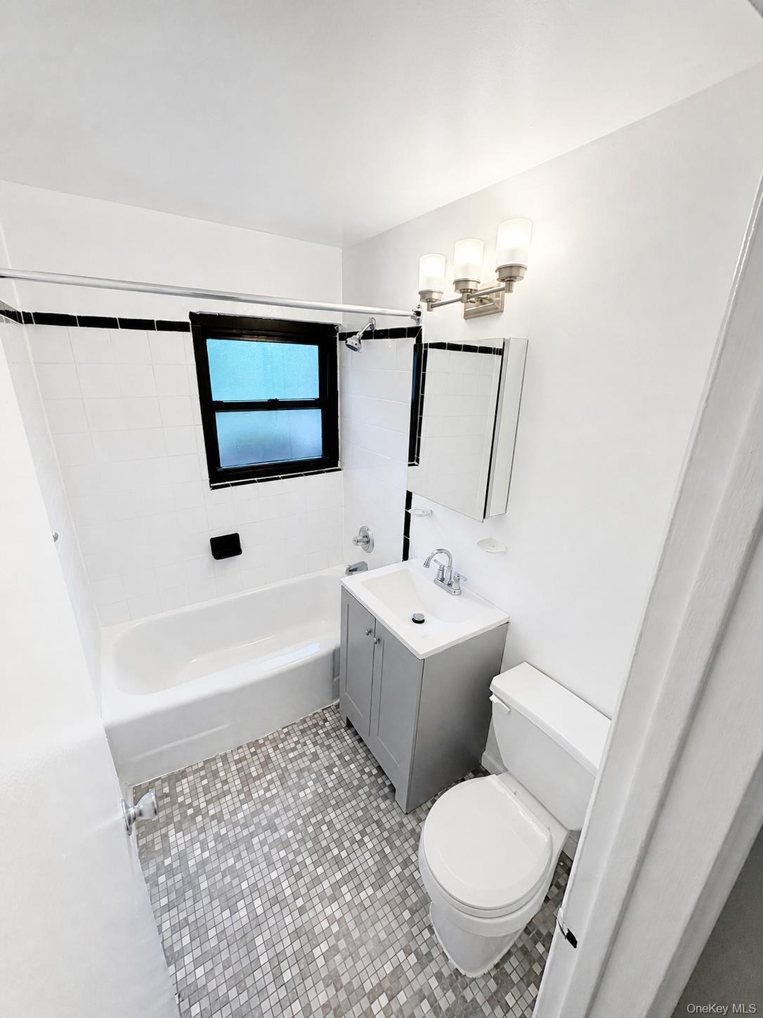 125 Central Avenue C9 Property Photo 24