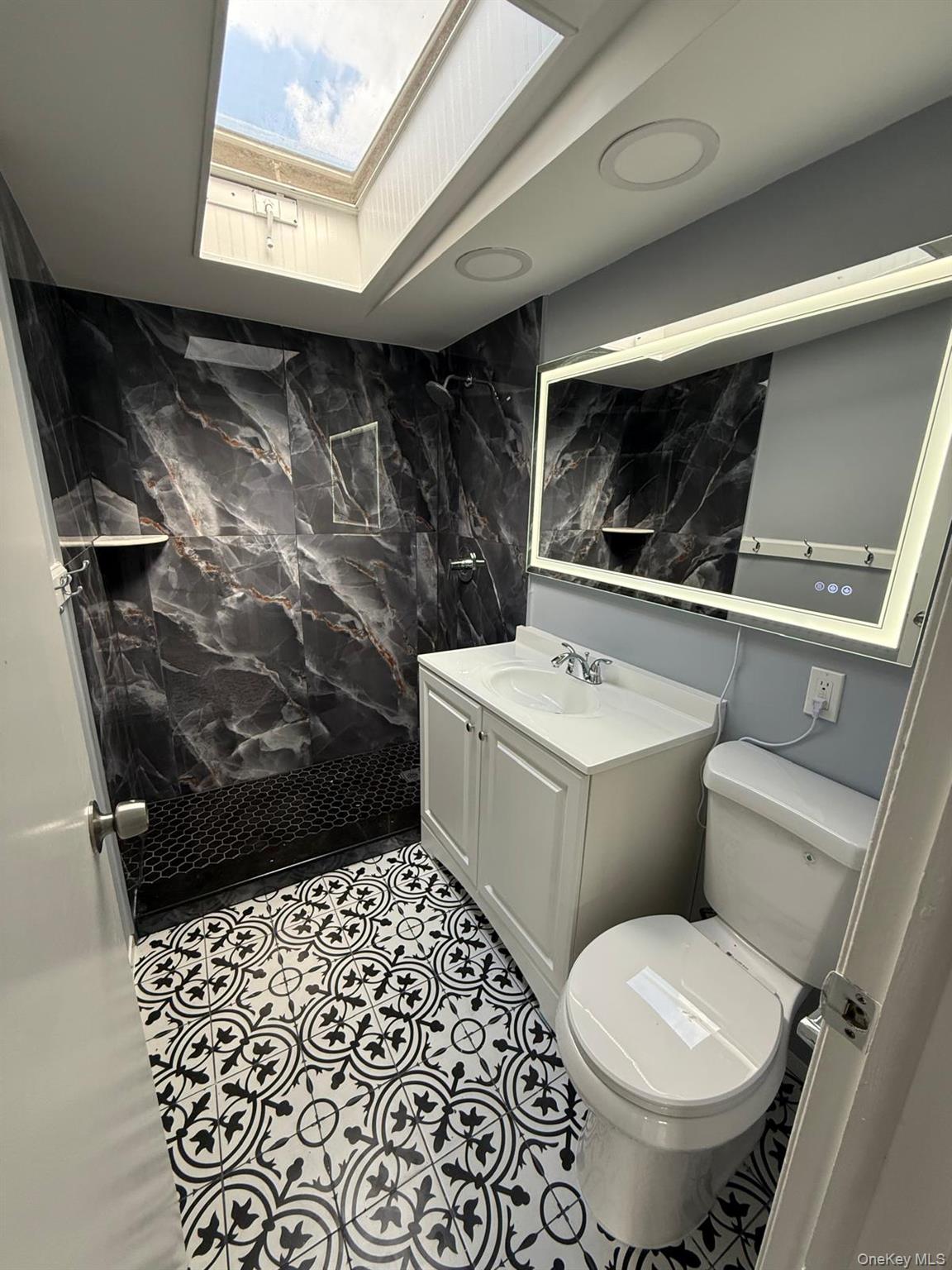 253 Kensington Road Property Photo 11