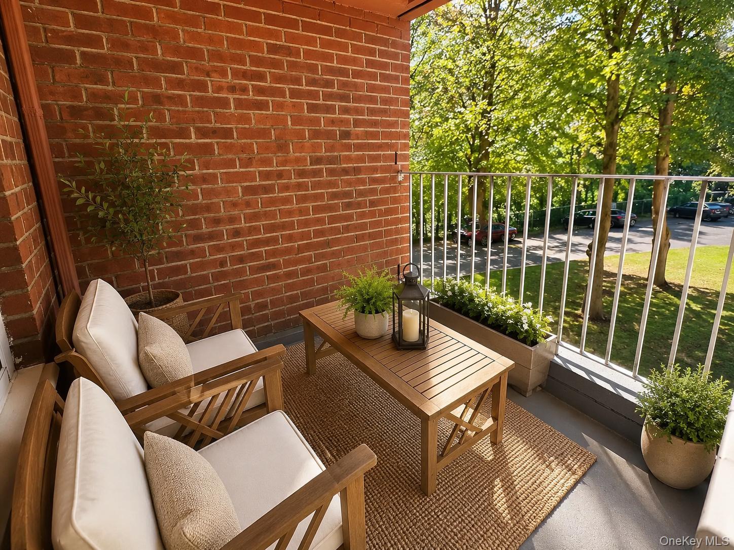 555 Broadway 1i Property Photo 5