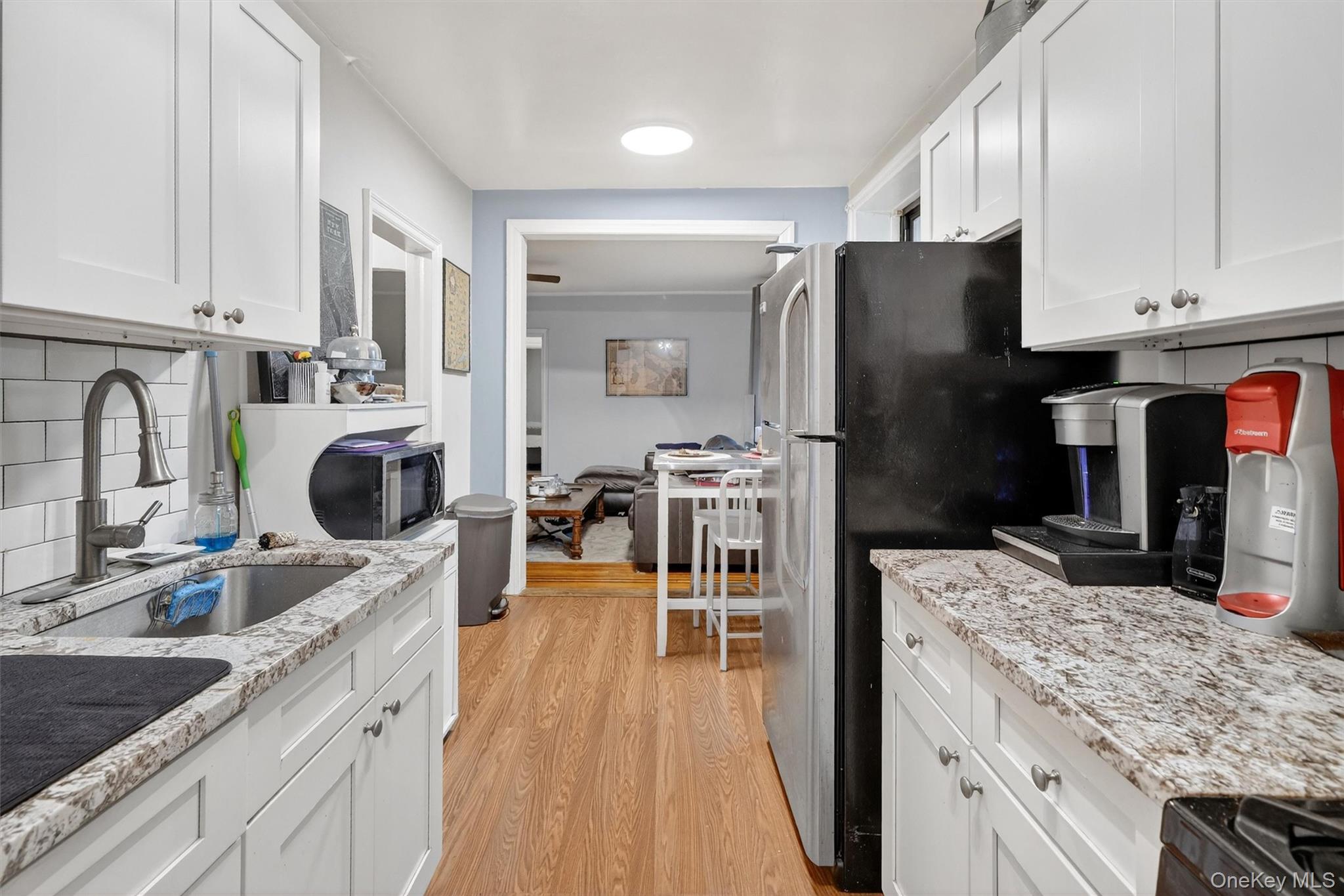 475 Bronx River Road 2D Property Photo 1