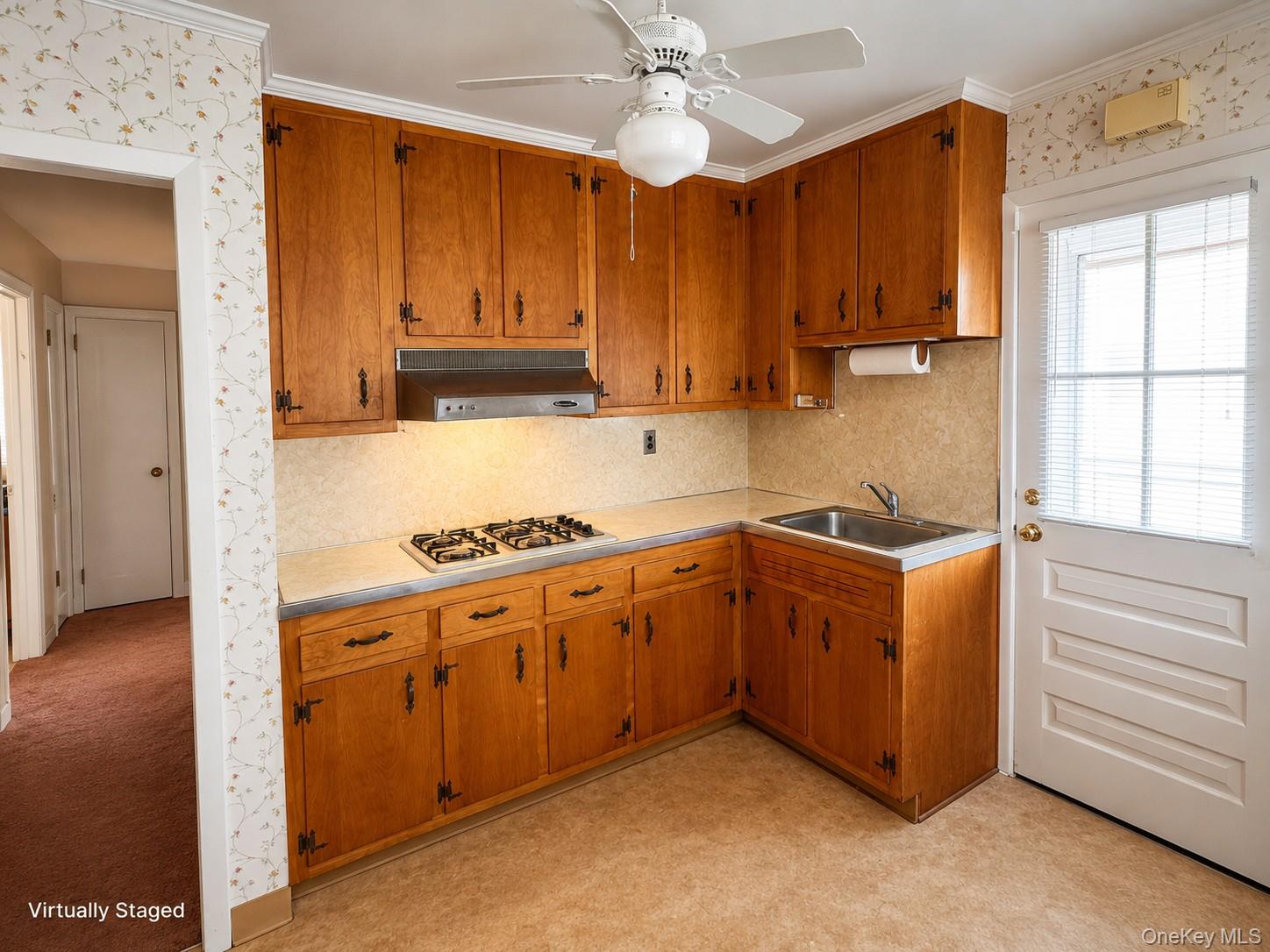 8042 260th Street Property Photo 8