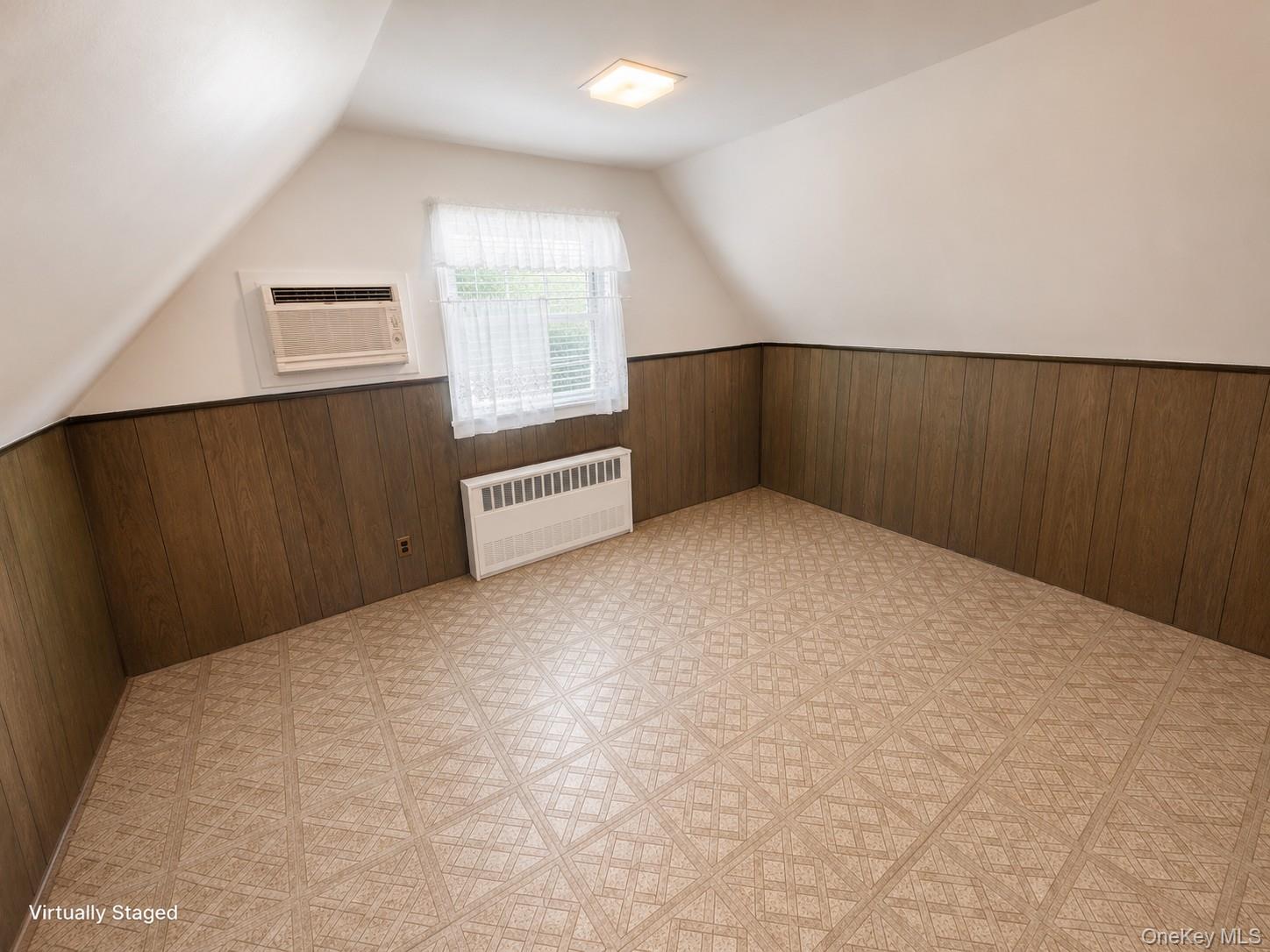 8042 260th Street Property Photo 14