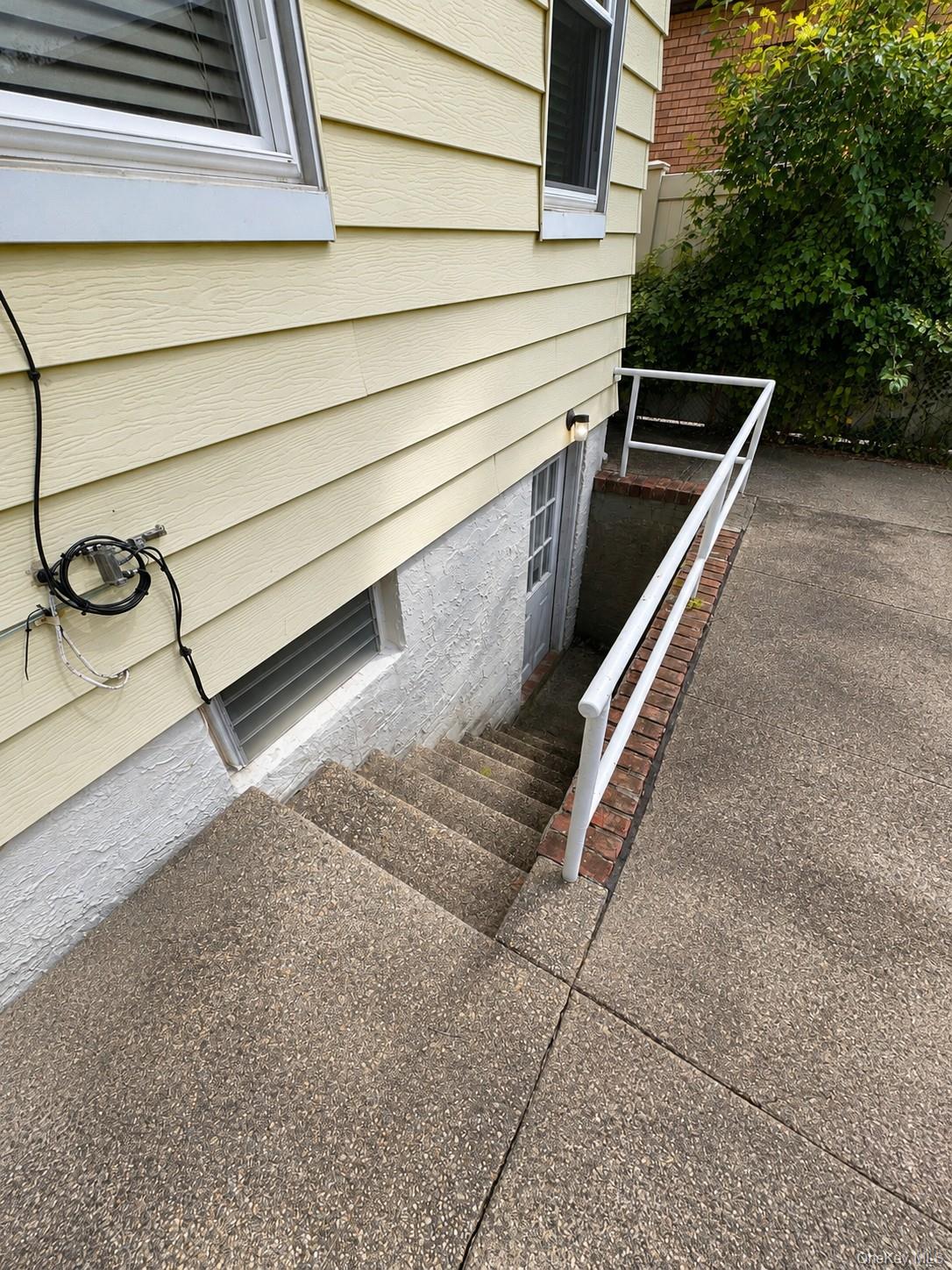 8042 260th Street Property Photo 20