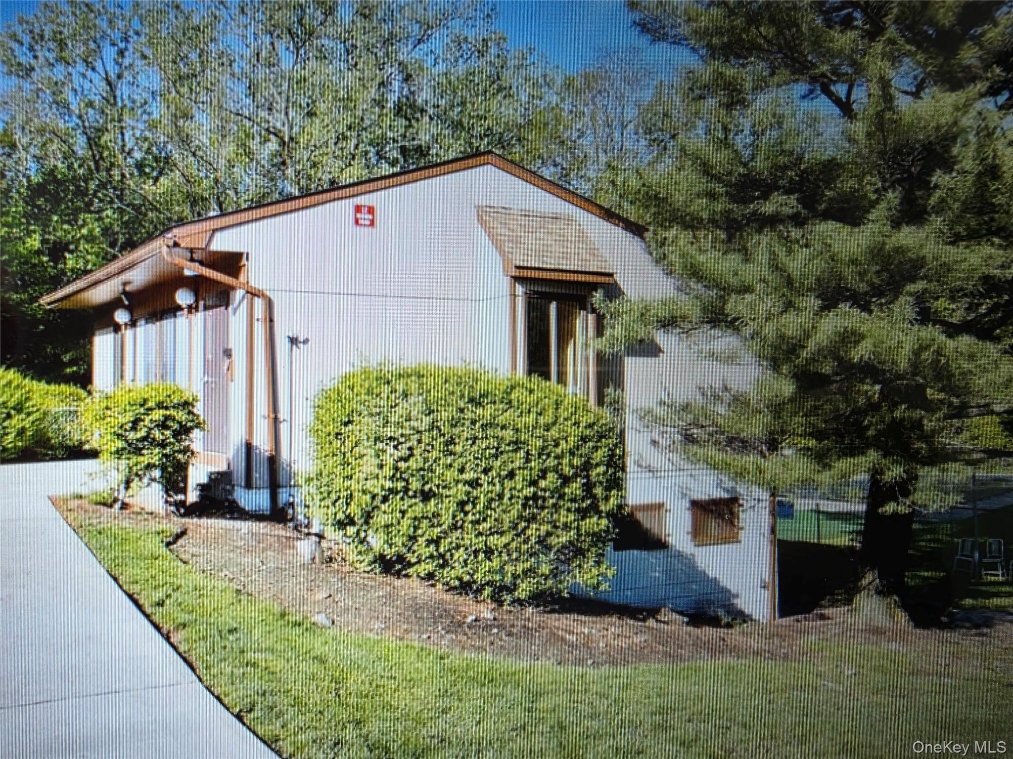 5 Secora F2 Property Photo 36