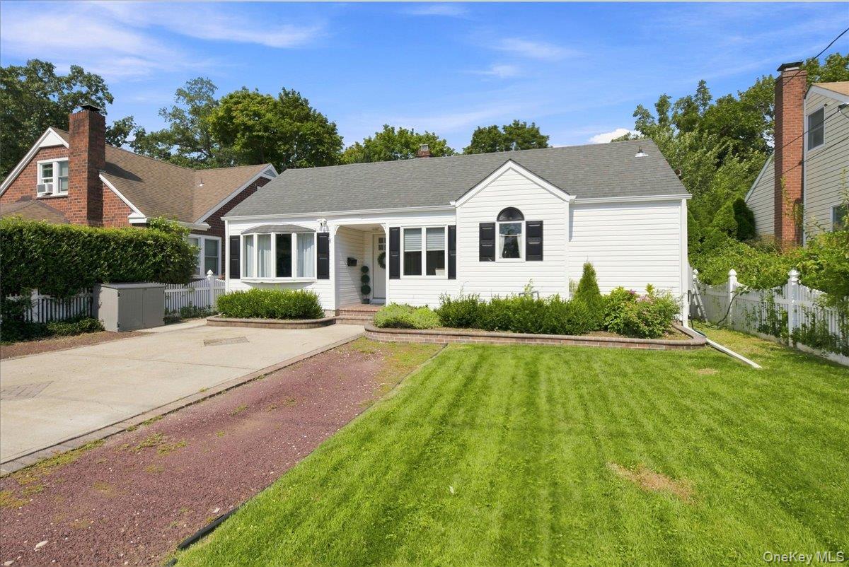 51 Dawson Avenue Property Photo 3