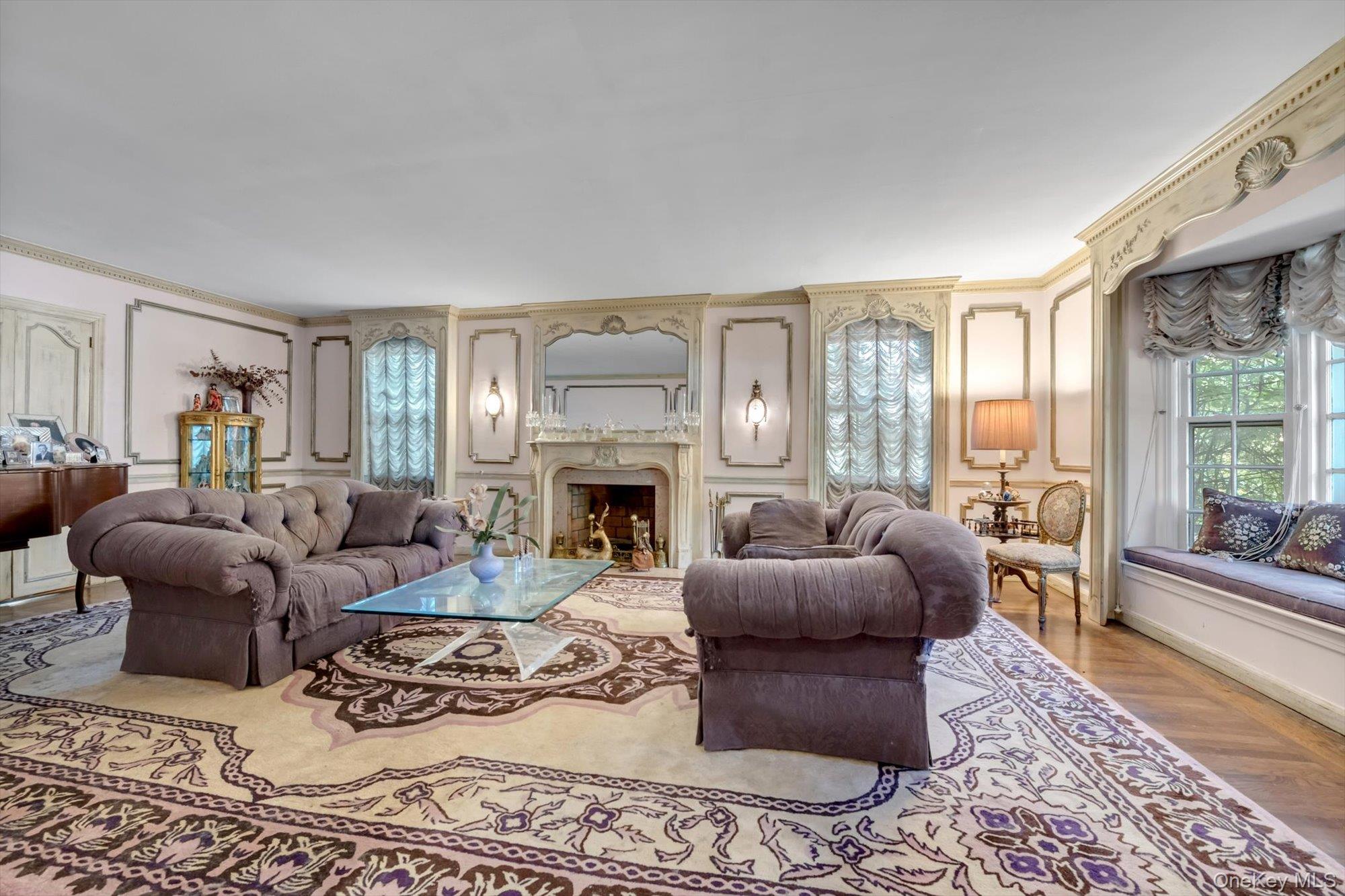 1559 Pebble Lane Property Photo 4