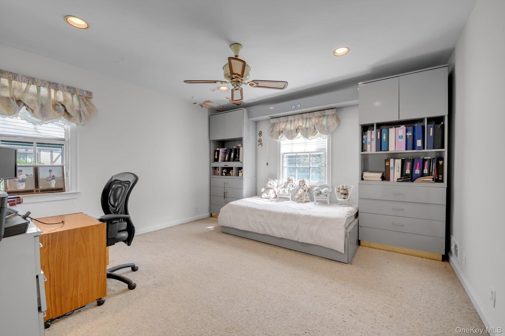 1559 Pebble Lane Property Photo 17