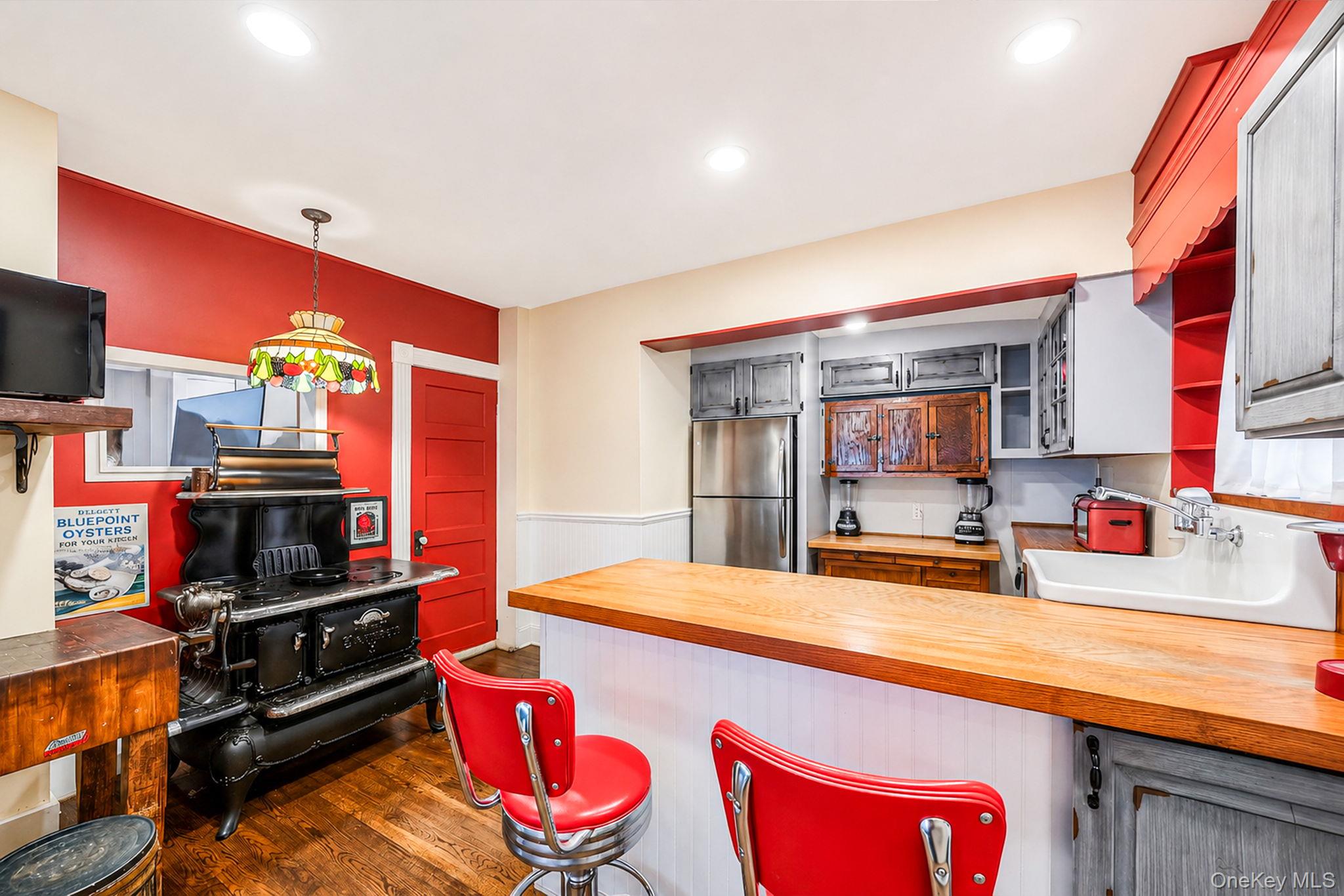 10 Park Street Property Photo 11