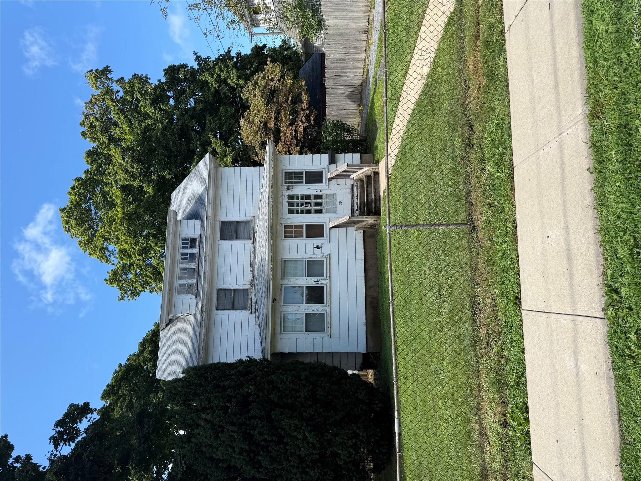 39 Broadway Property Photo 2