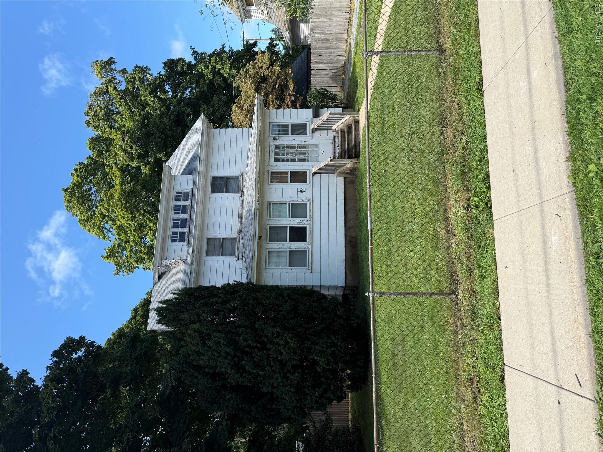 39 Broadway Property Photo 4