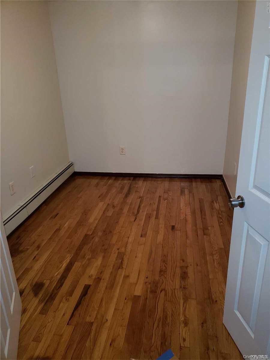 190 Stuyvesant Avenue Property Photo 8