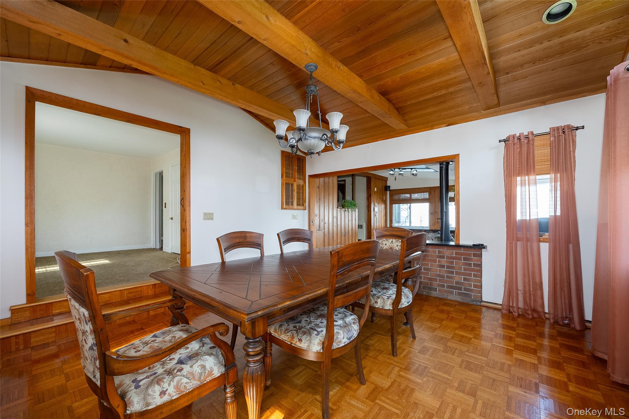 54 Atlantic Avenue Property Photo 3