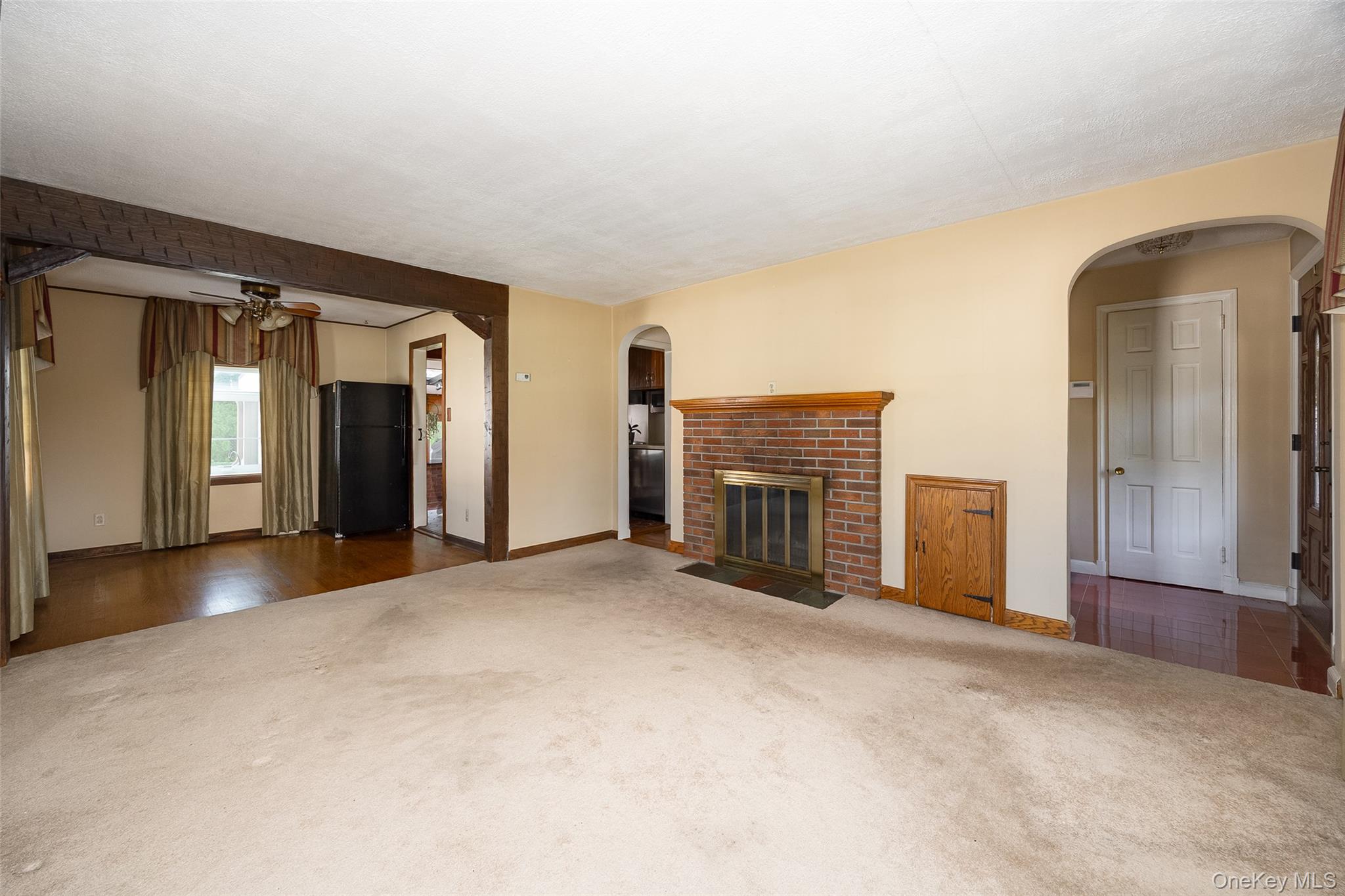 54 Atlantic Avenue Property Photo 8