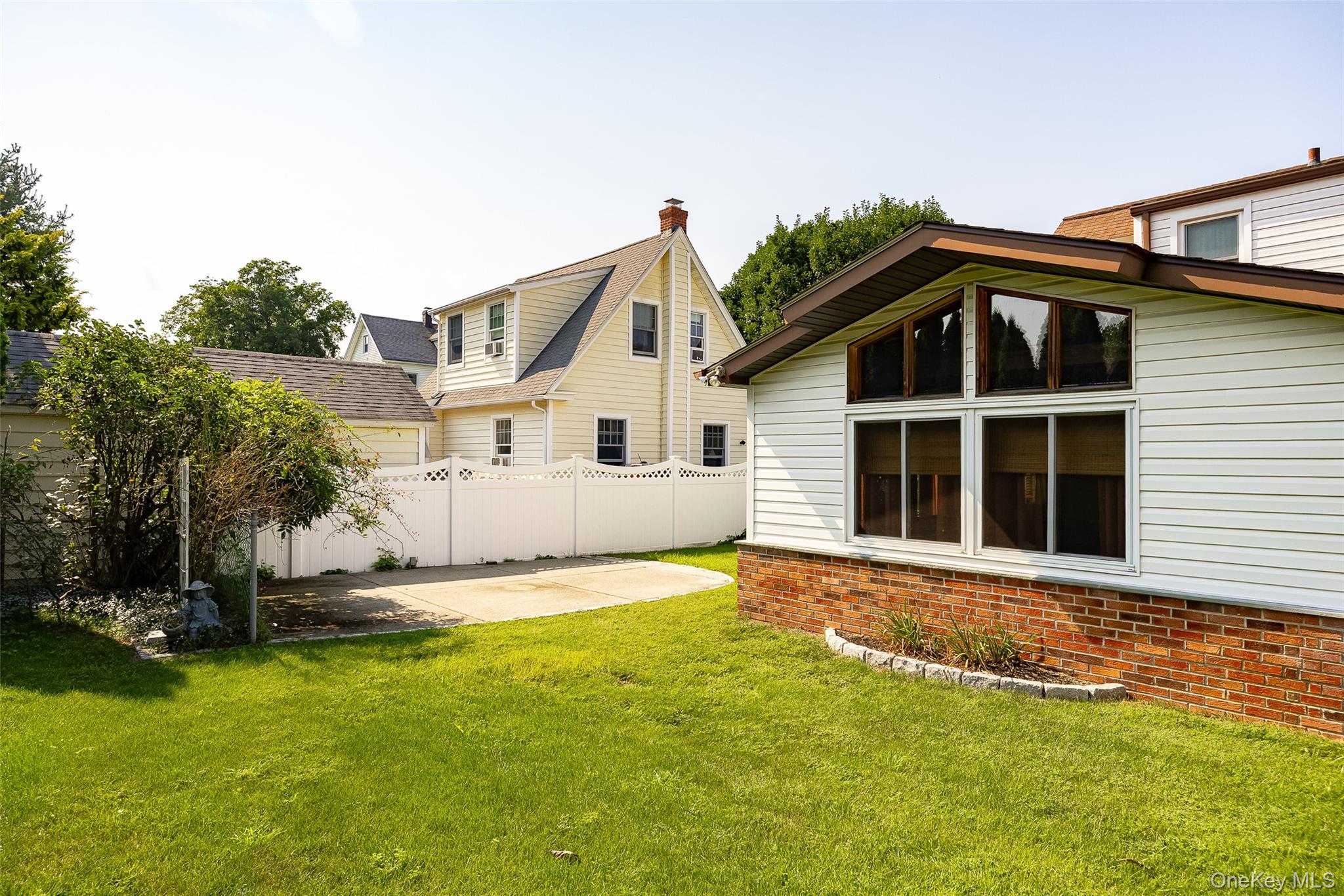 54 Atlantic Avenue Property Photo 26